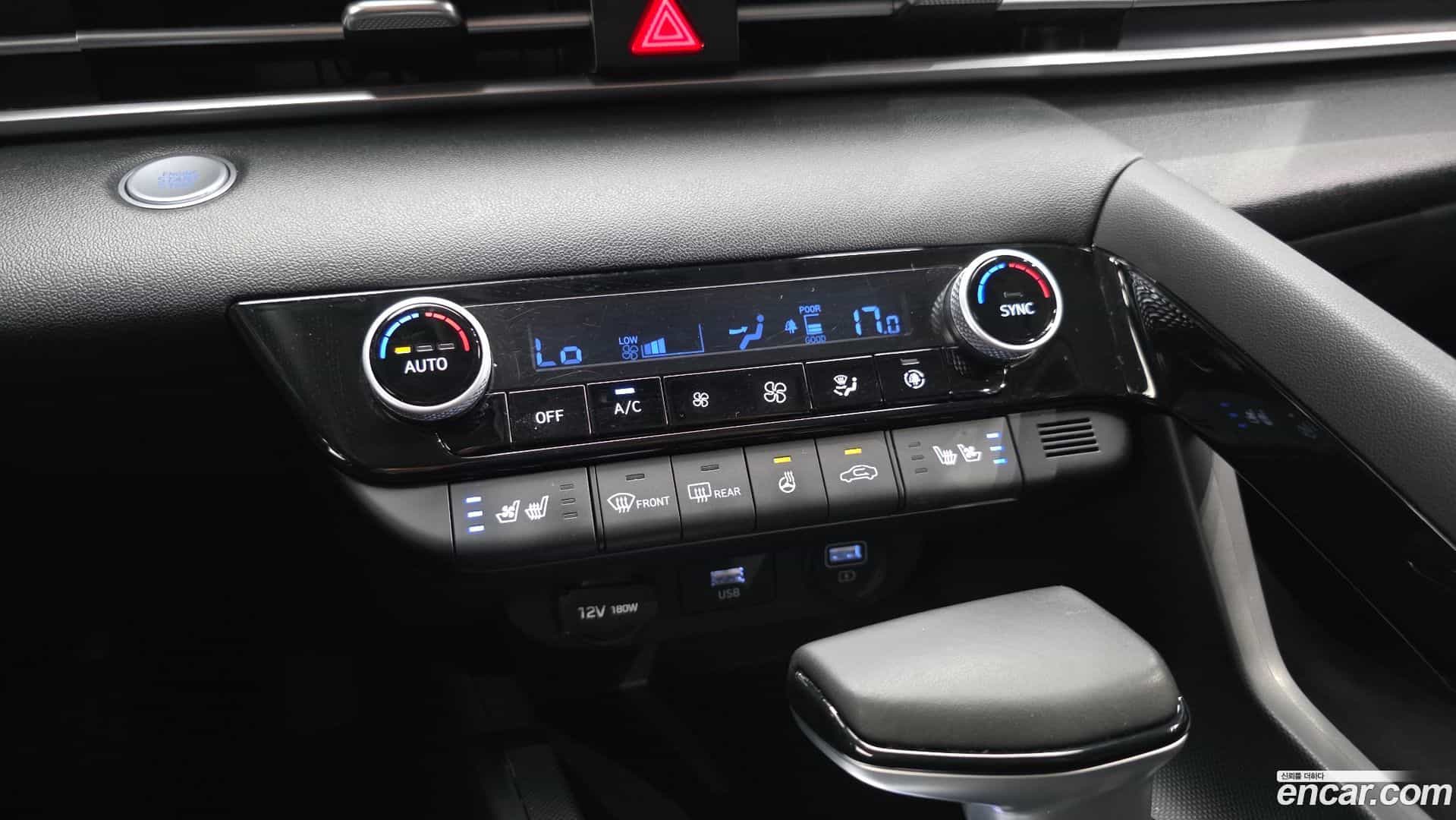 AVANTE Hyundai 2020.10-OPTION-021