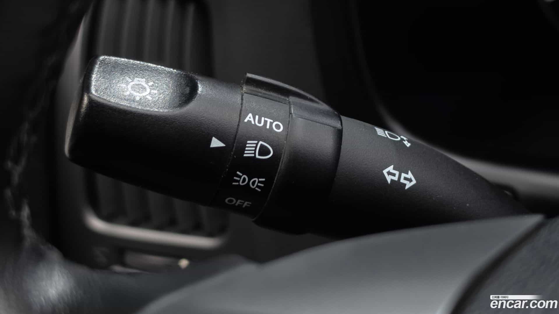 Starex Hyundai 2019.2-OPTION-021