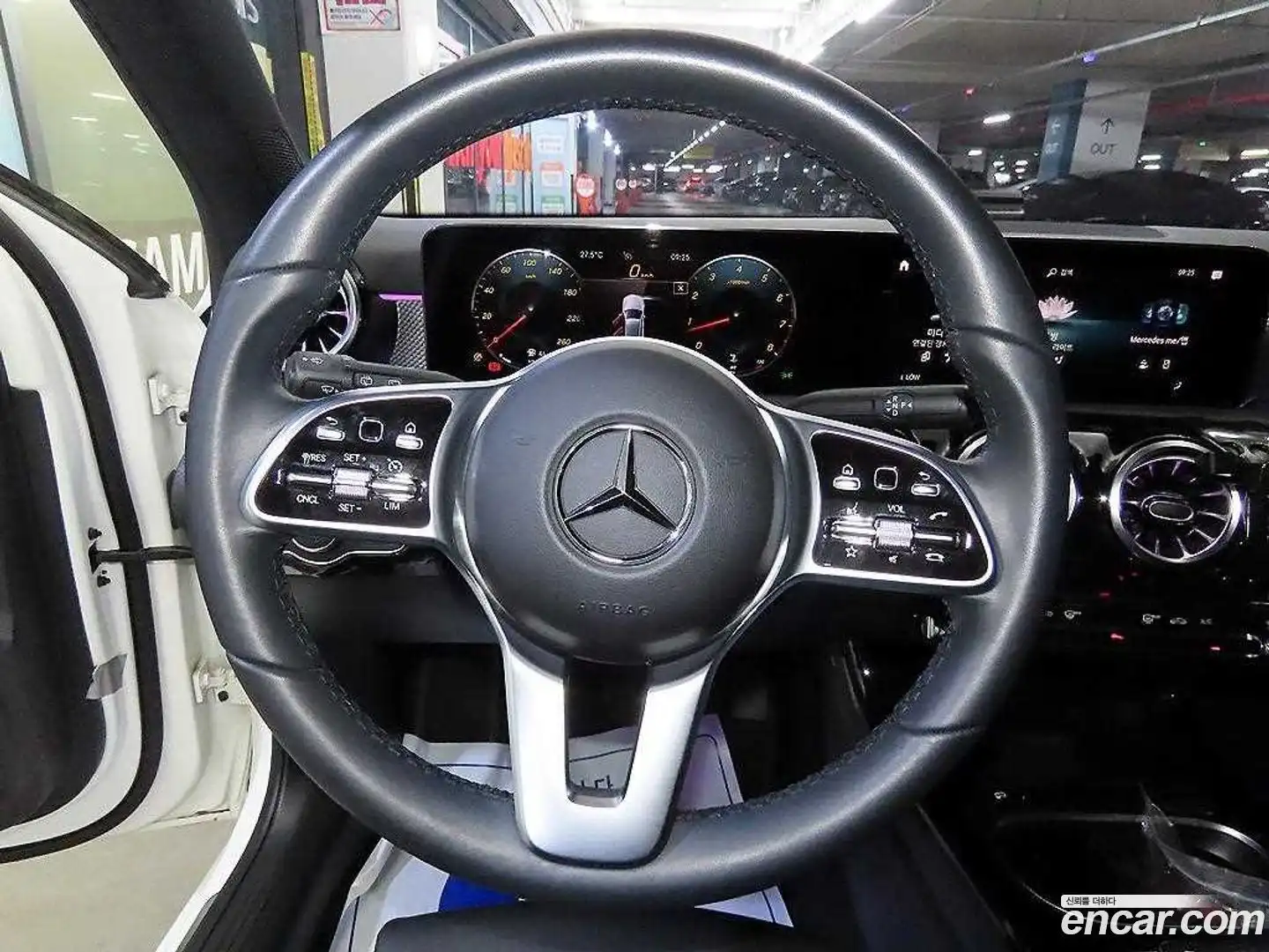 A-Class Mercedes-Benz 2022.5-INNER-008