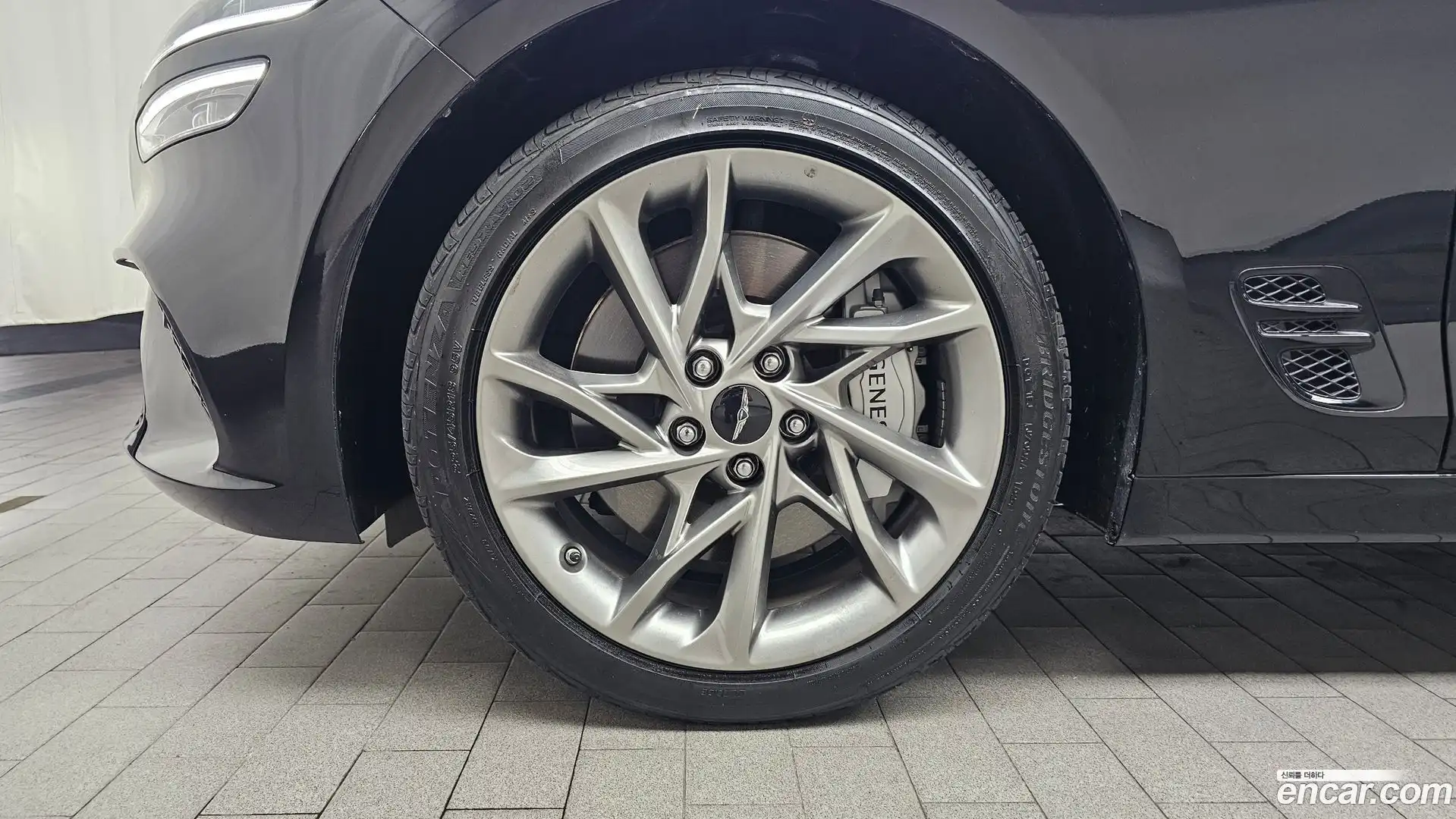 G70 Genesis 2024.11-OUTER-005