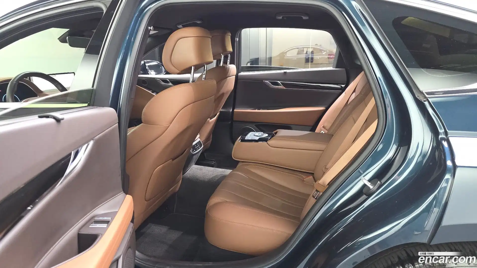 G80 Genesis 2022.5-INNER-036