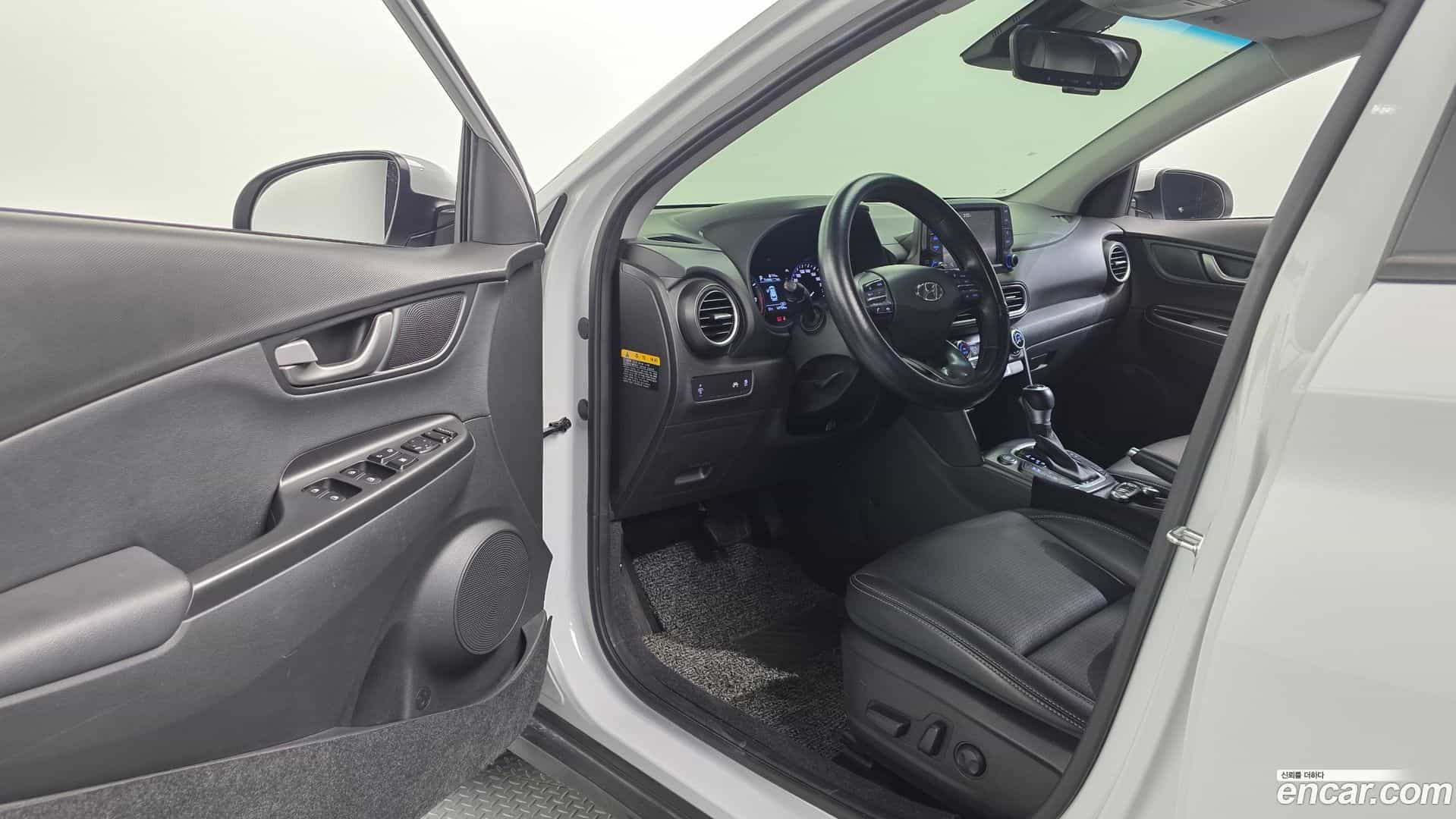 Kona Hyundai 2019.9-INNER-010