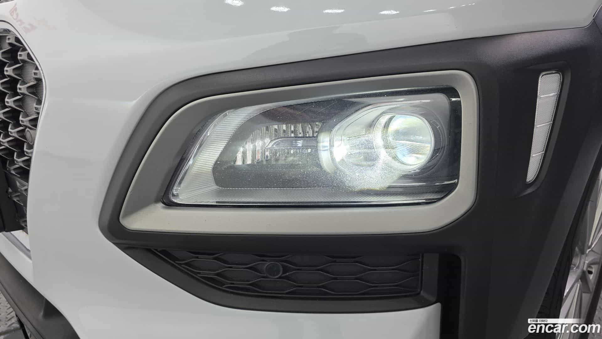 Kona Hyundai 2019.9-OUTER-032
