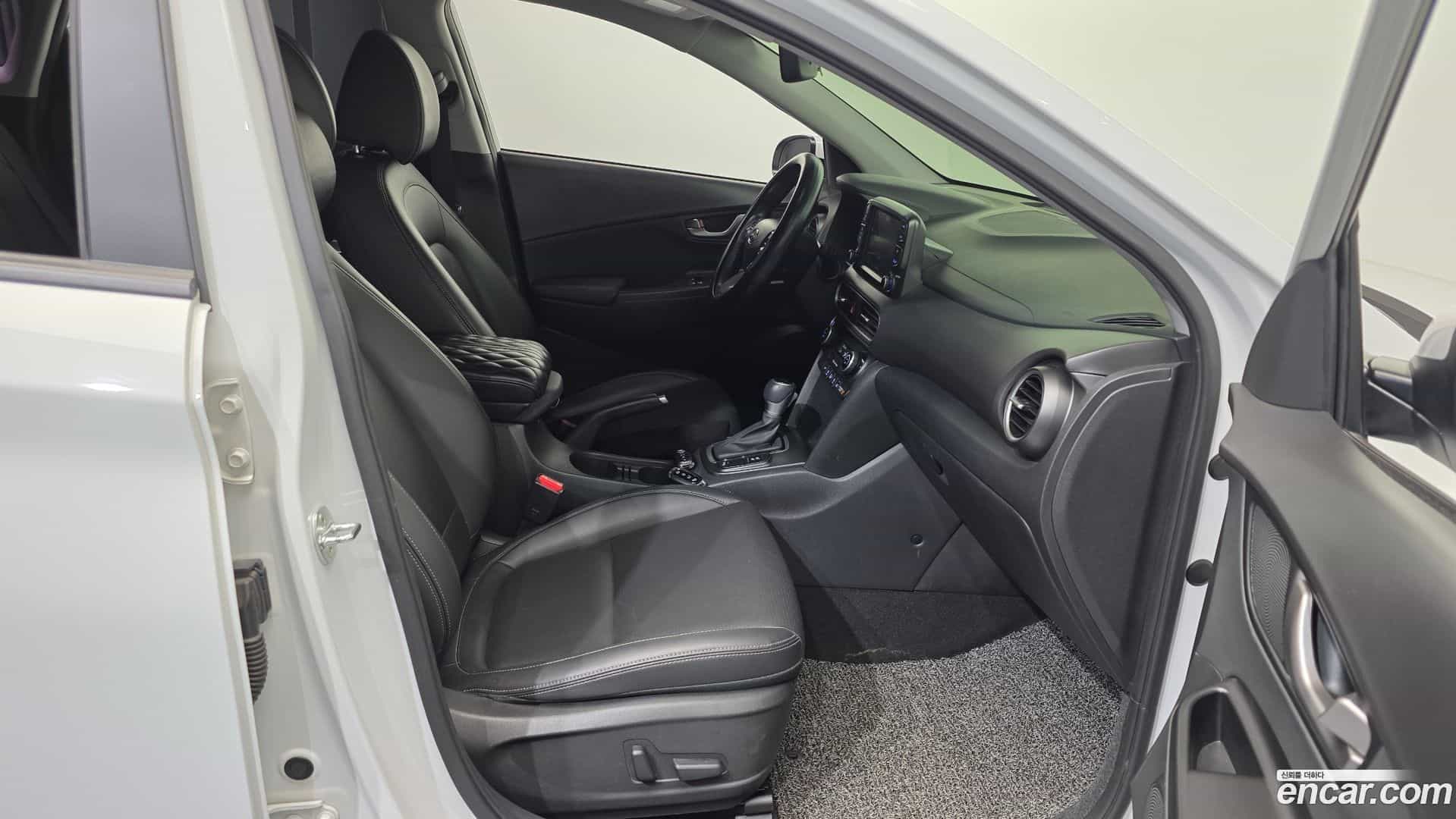 Kona Hyundai 2019.9-INNER-036