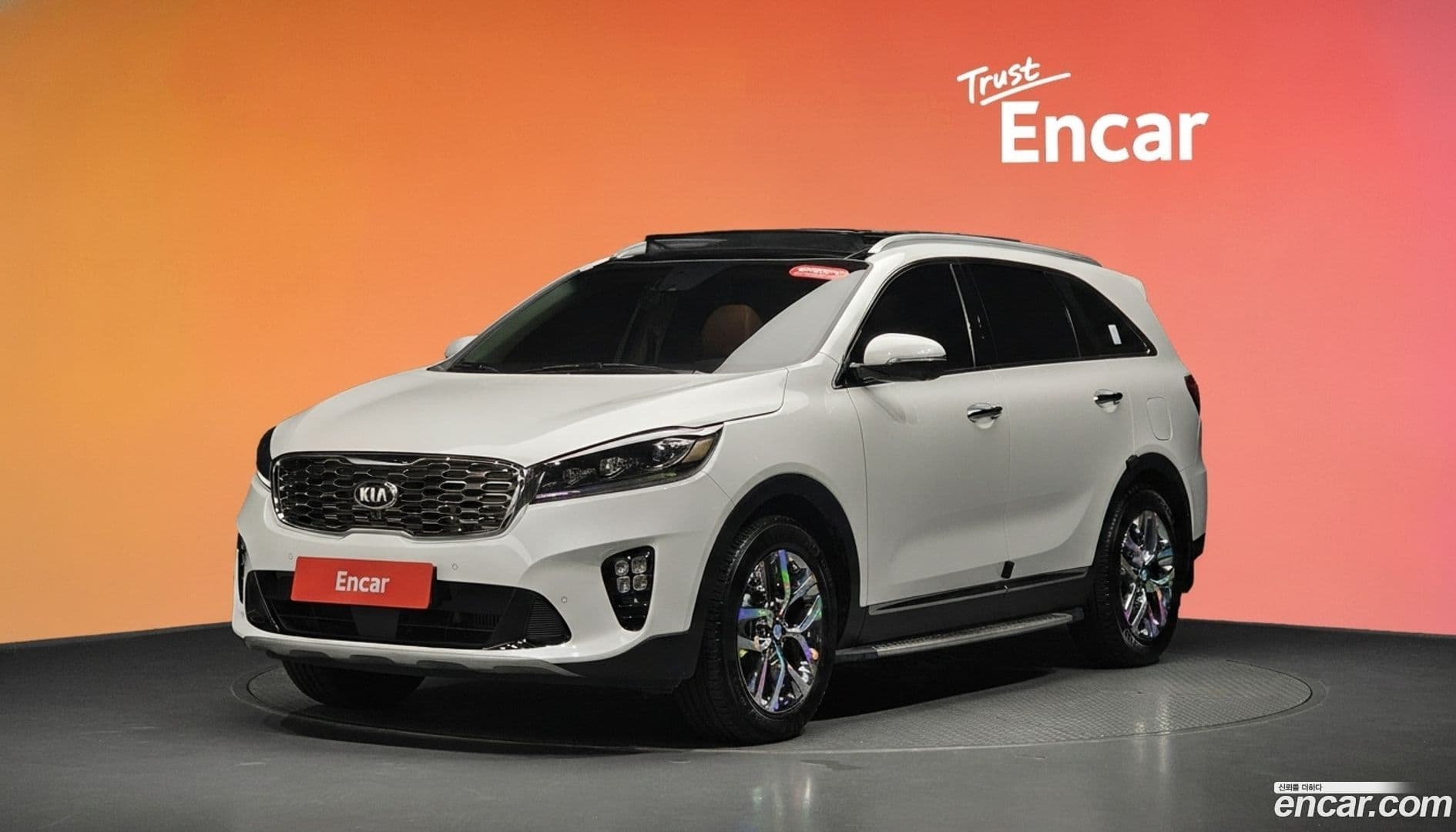 Main__Slider__Photo:Sorento Kia 2019.11-0