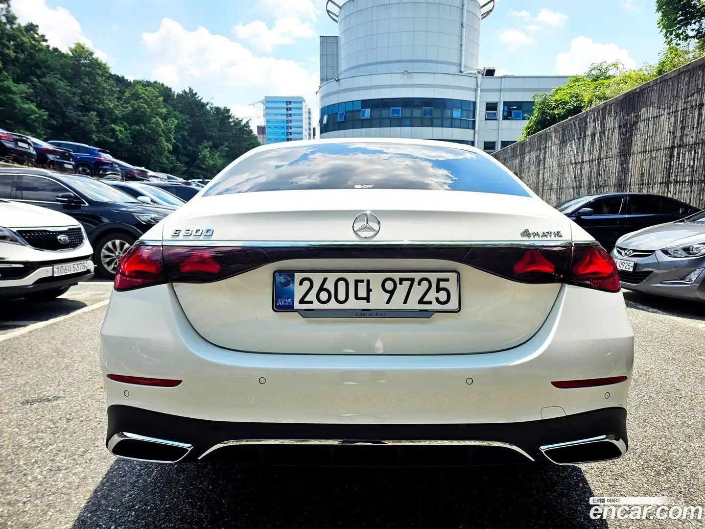 E-Class Mercedes-Benz 2025.4-OUTER-003