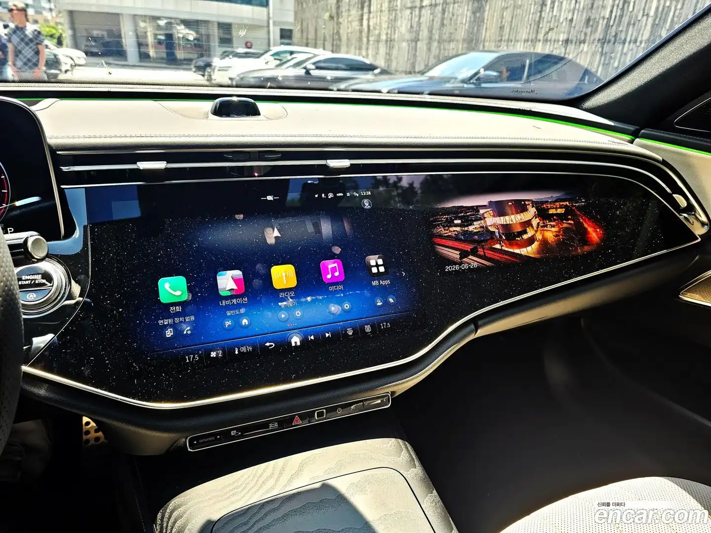 E-Class Mercedes-Benz 2025.4-OPTION-017