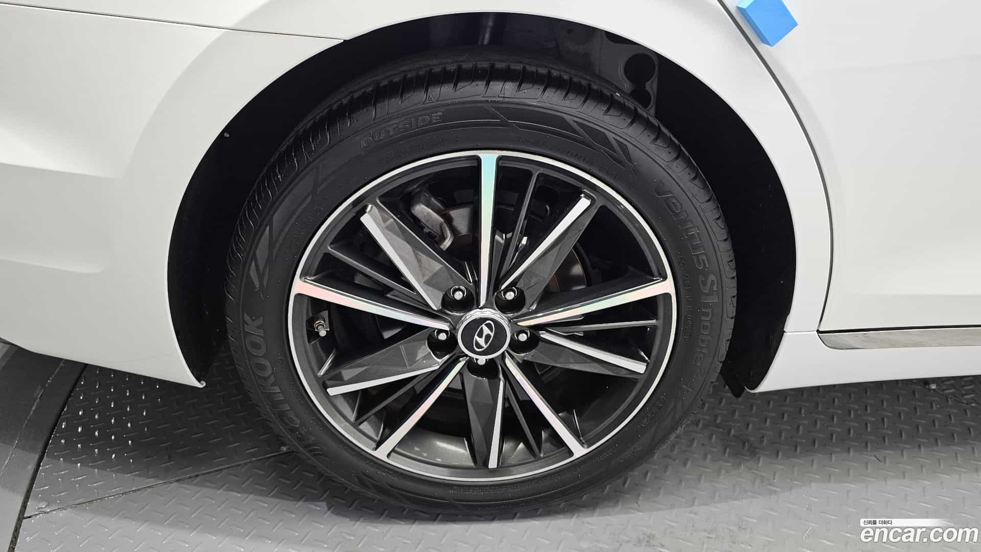 Grandeur Hyundai 2022.5-OUTER-005