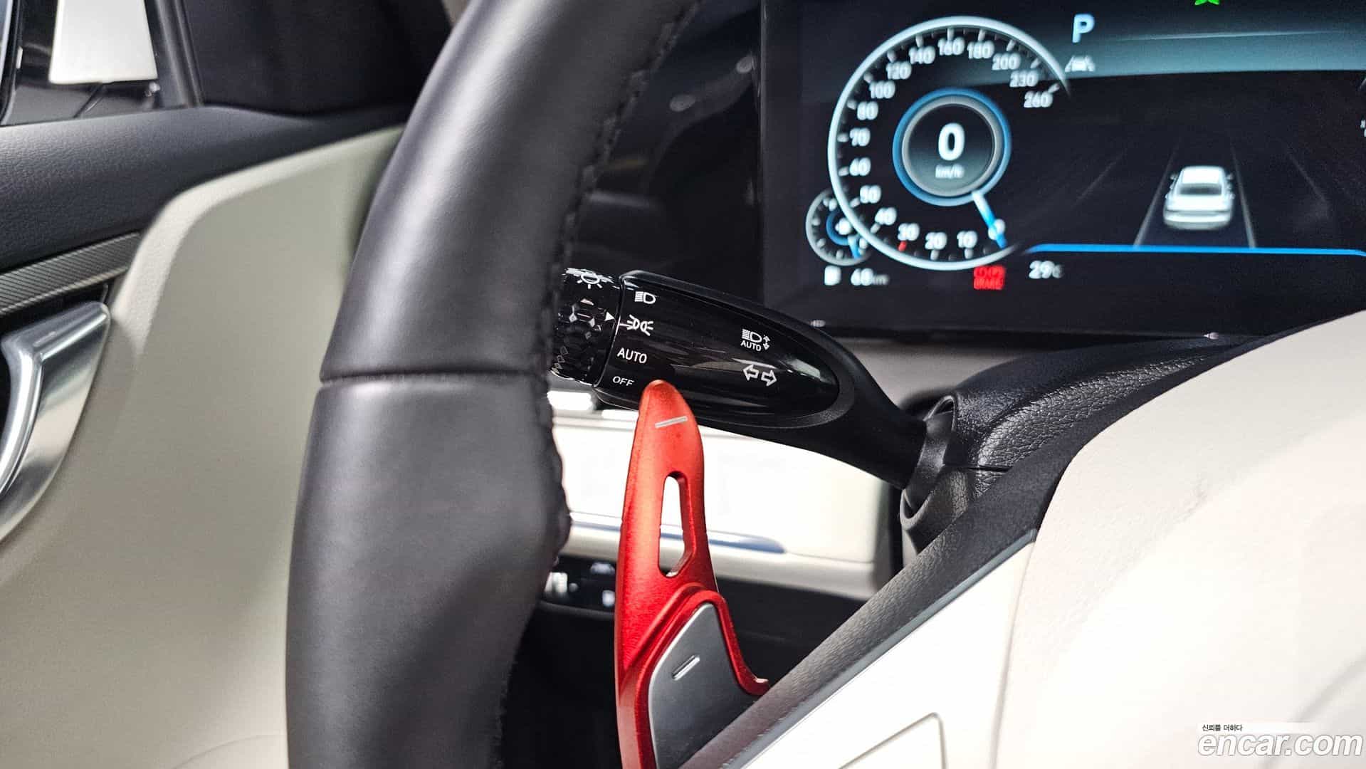 Grandeur Hyundai 2022.5-OPTION-043