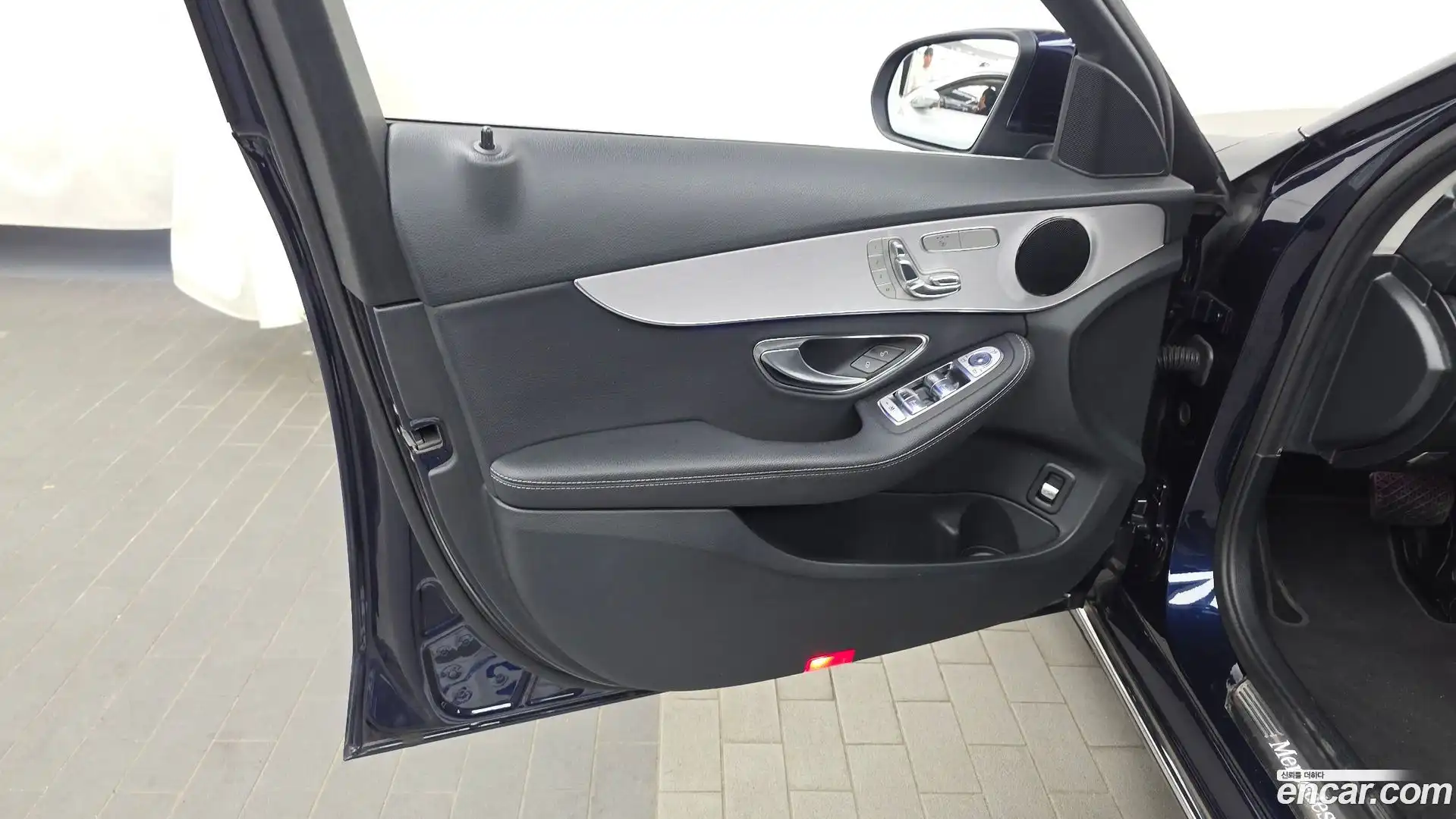C-Class Mercedes-Benz 2020.11-INNER-034