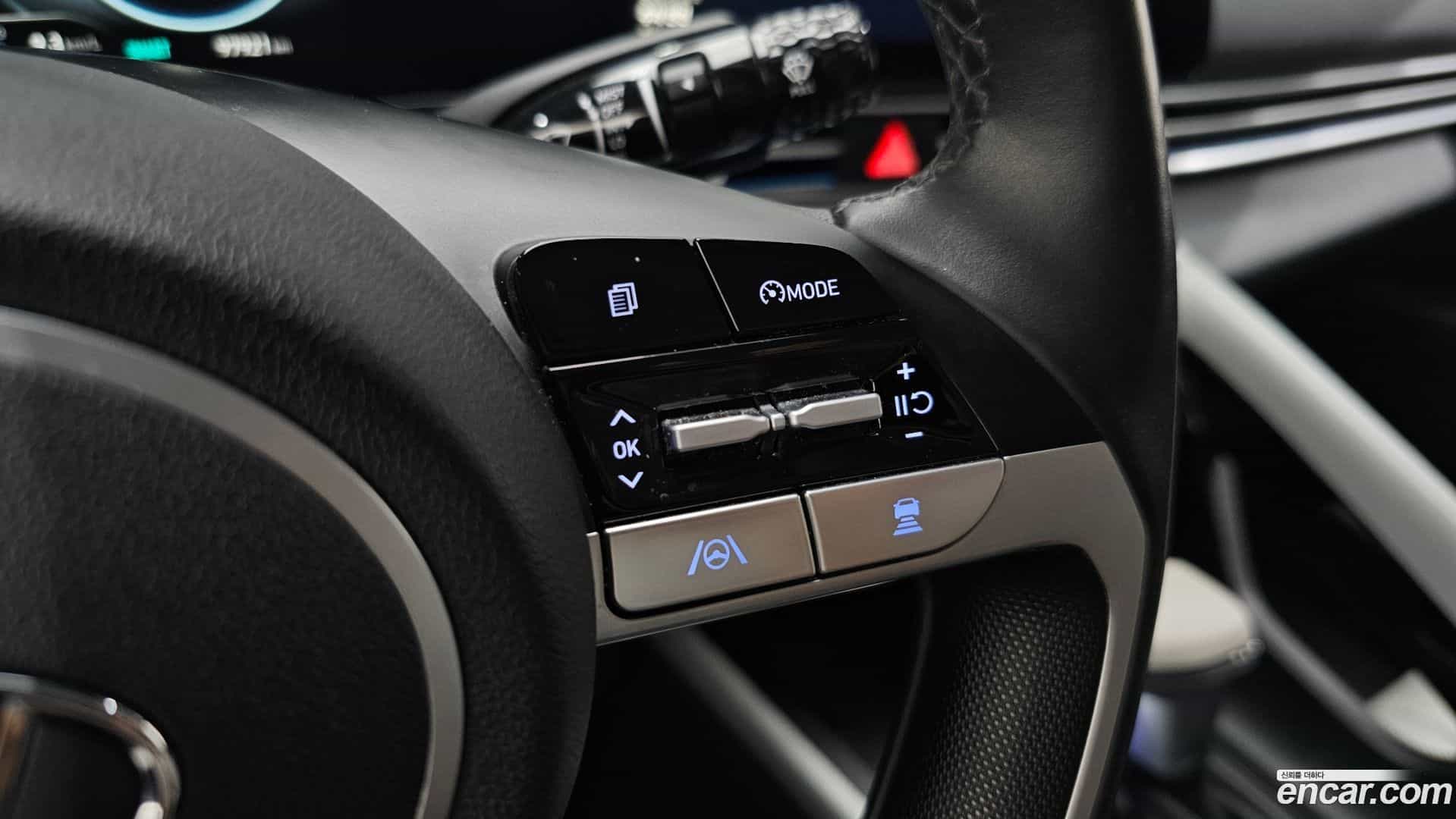 AVANTE Hyundai 2020.11-OPTION-021