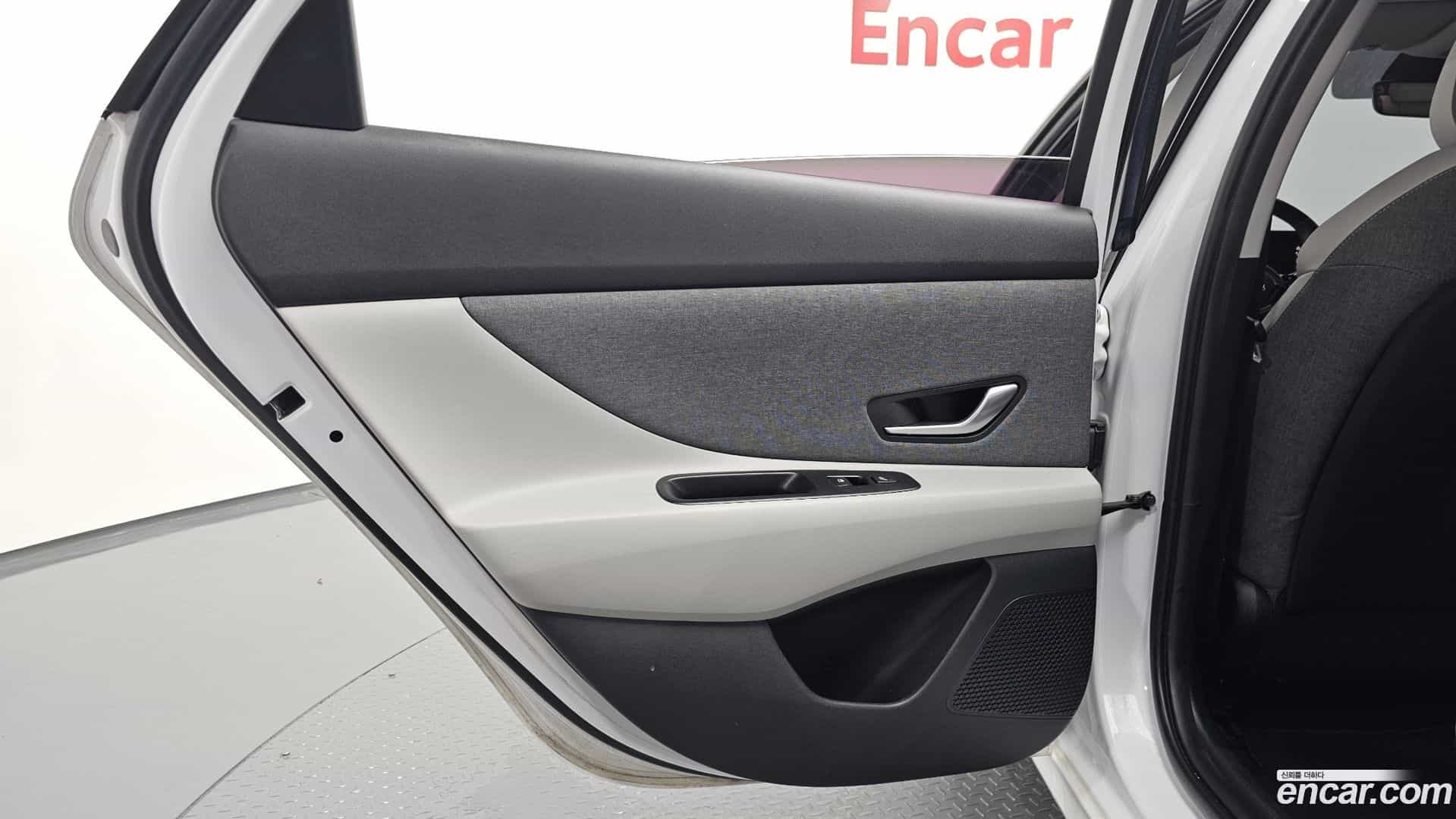 AVANTE Hyundai 2020.11-INNER-035