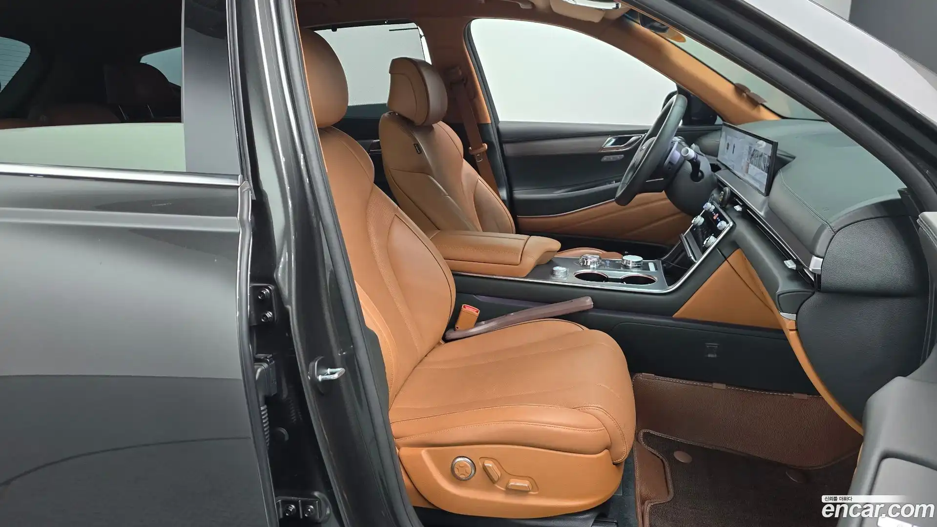 GV80 Genesis 2024.0-INNER-036