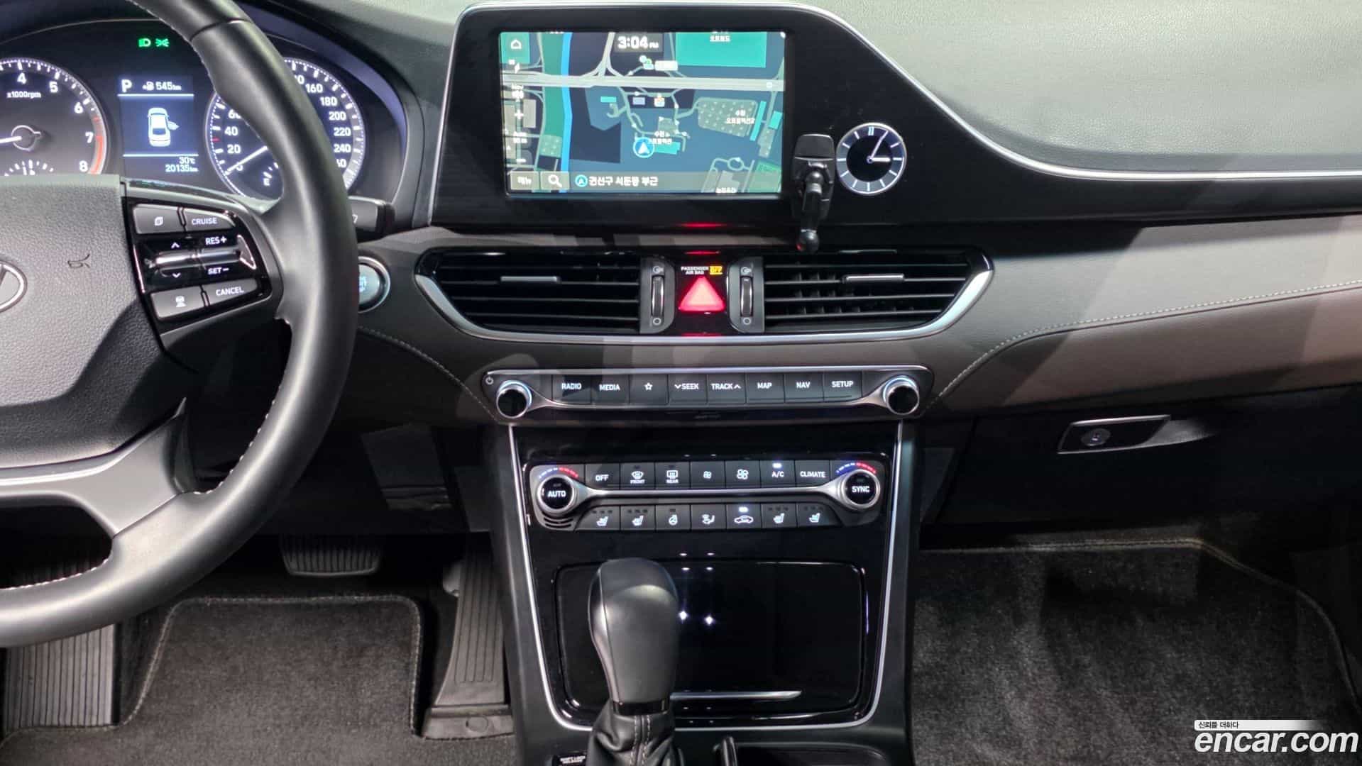 Grandeur Hyundai 2017.5-OPTION-018