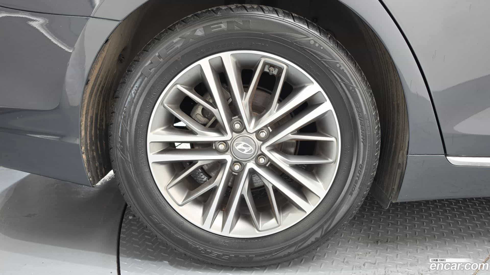 Grandeur Hyundai 2019.2-OUTER-005