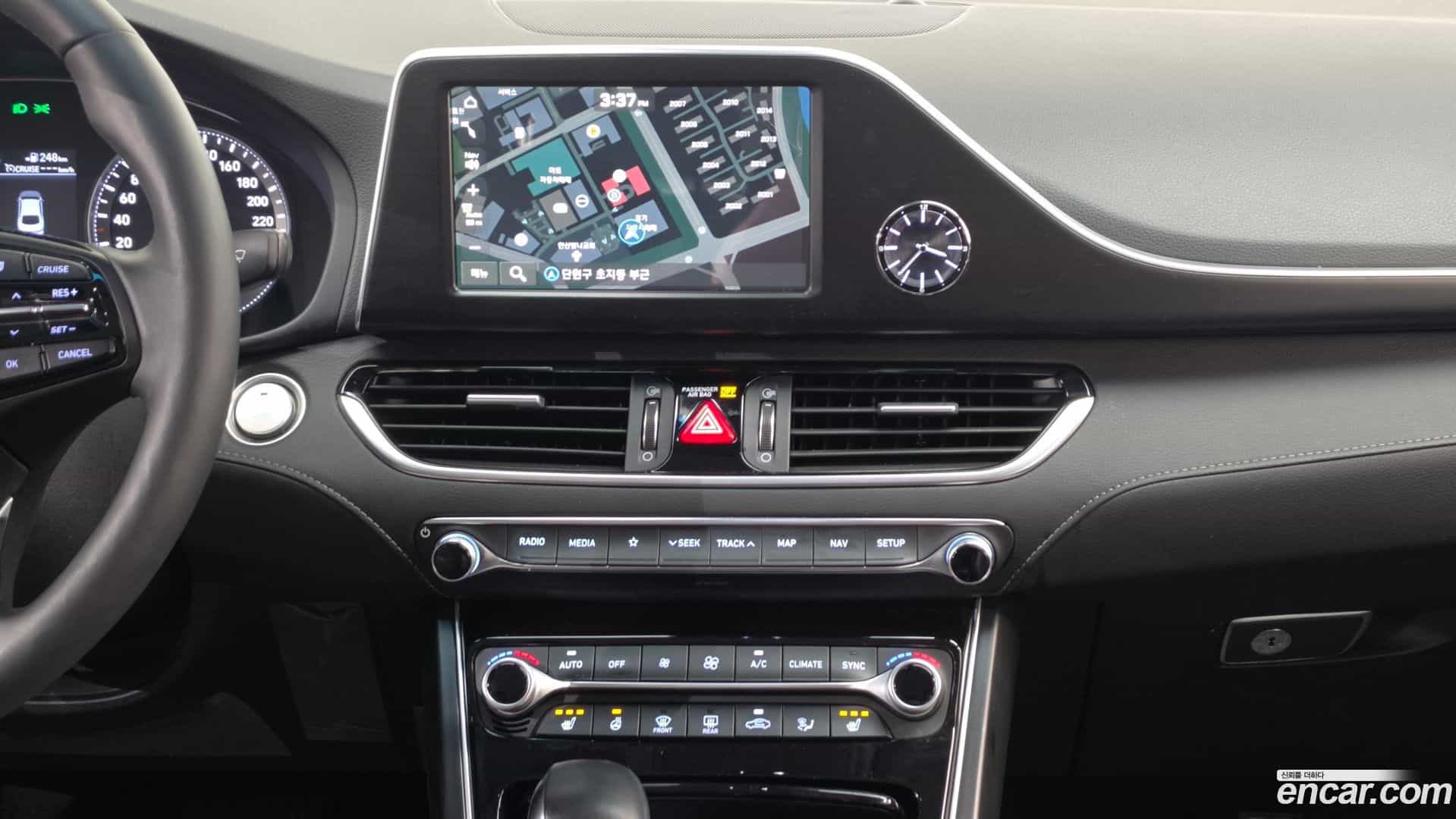 Grandeur Hyundai 2019.2-OPTION-018