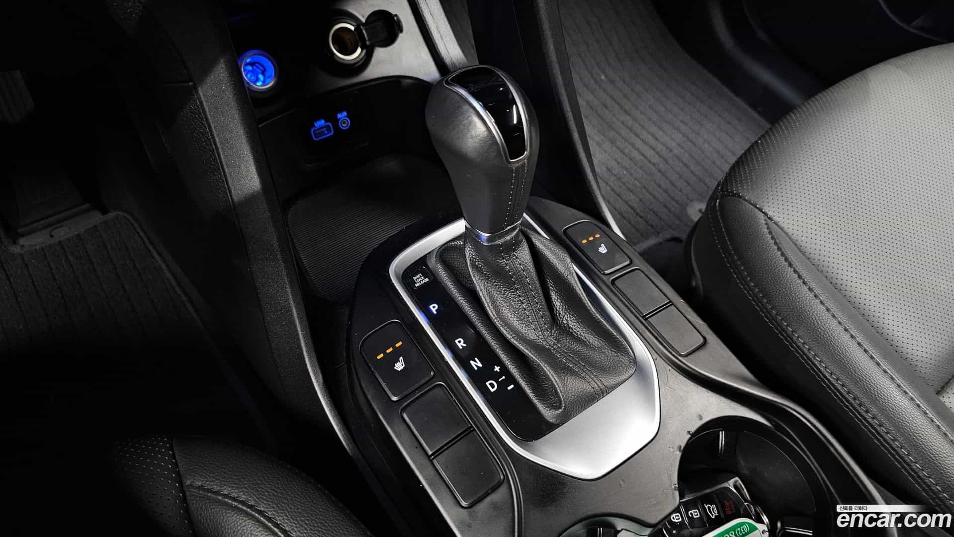 Santafe Hyundai 2015.6-INNER-009