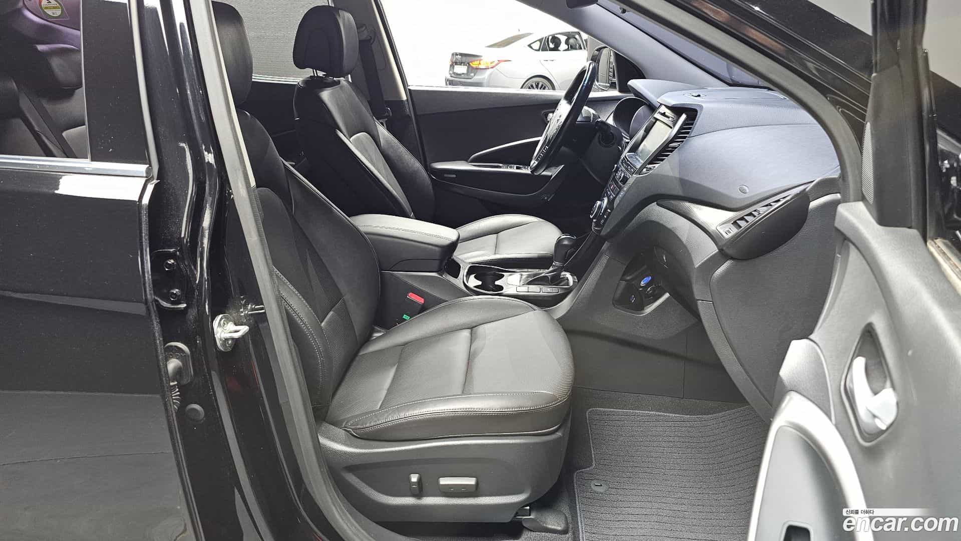 Santafe Hyundai 2015.6-INNER-010