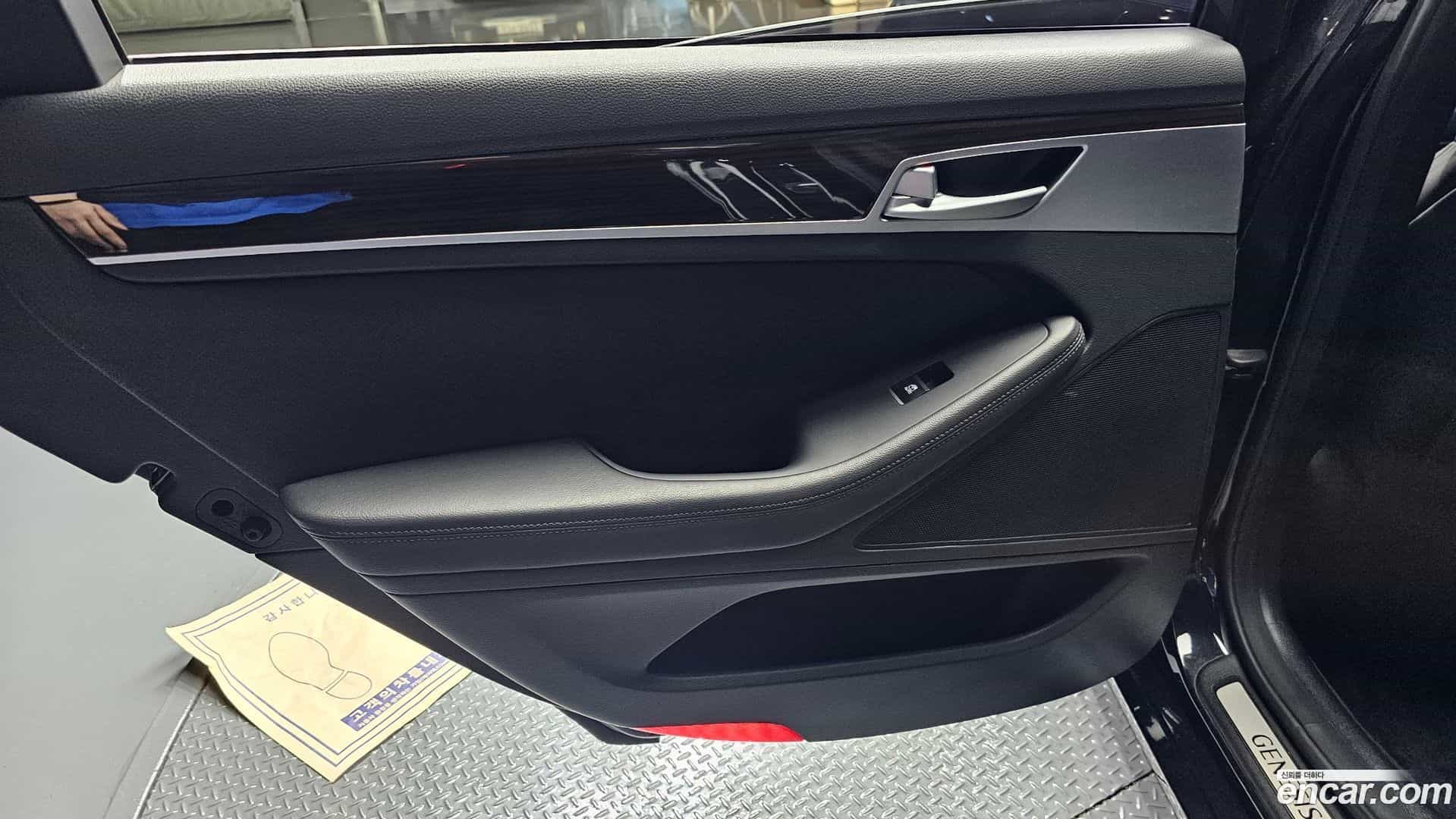 G80 Genesis 2016.9-INNER-035