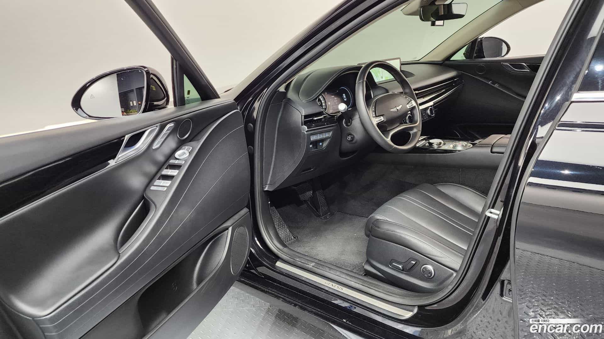 G80 Genesis 2023.4-INNER-010