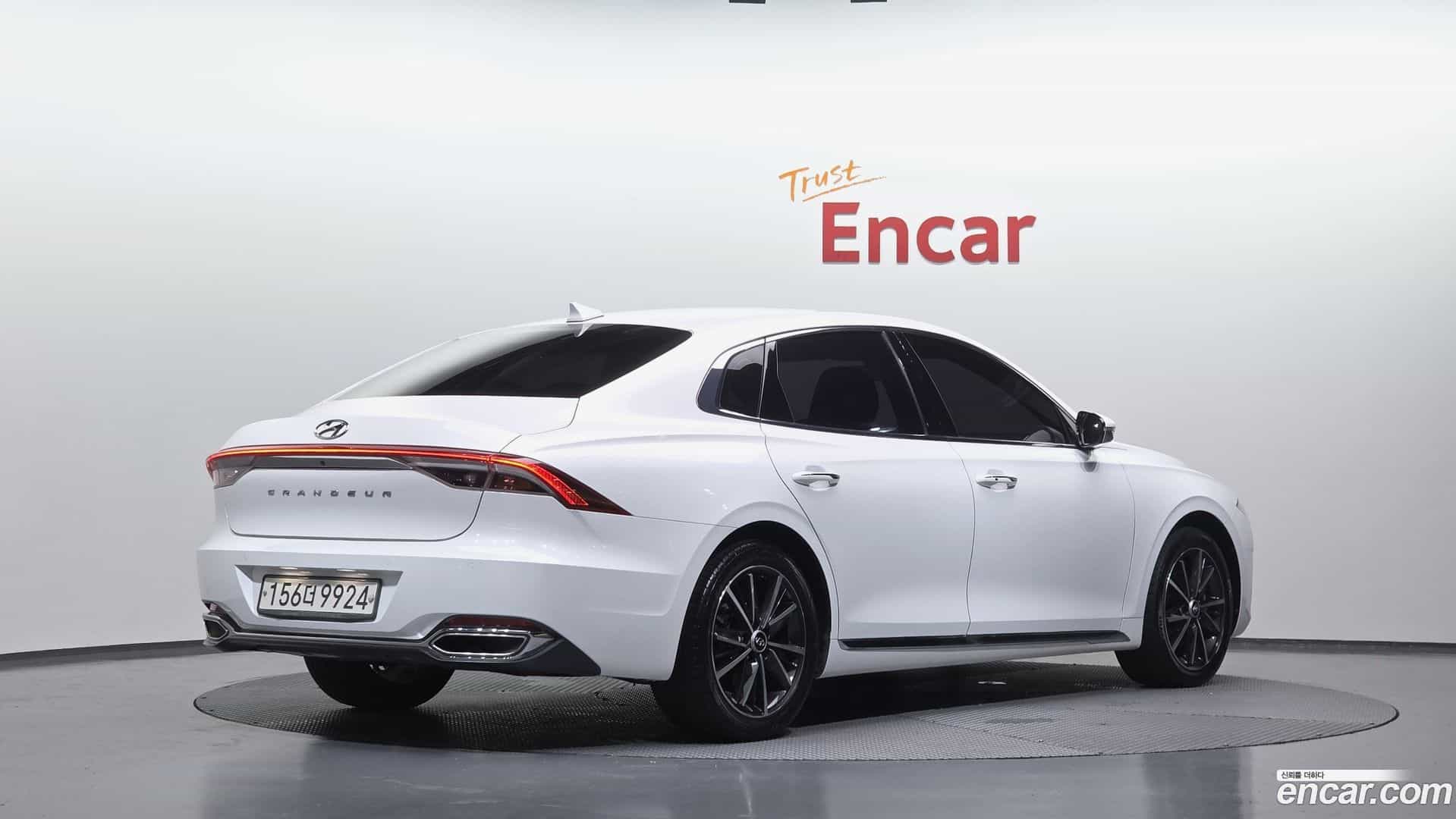 Grandeur Hyundai 2019.11-OUTER-002