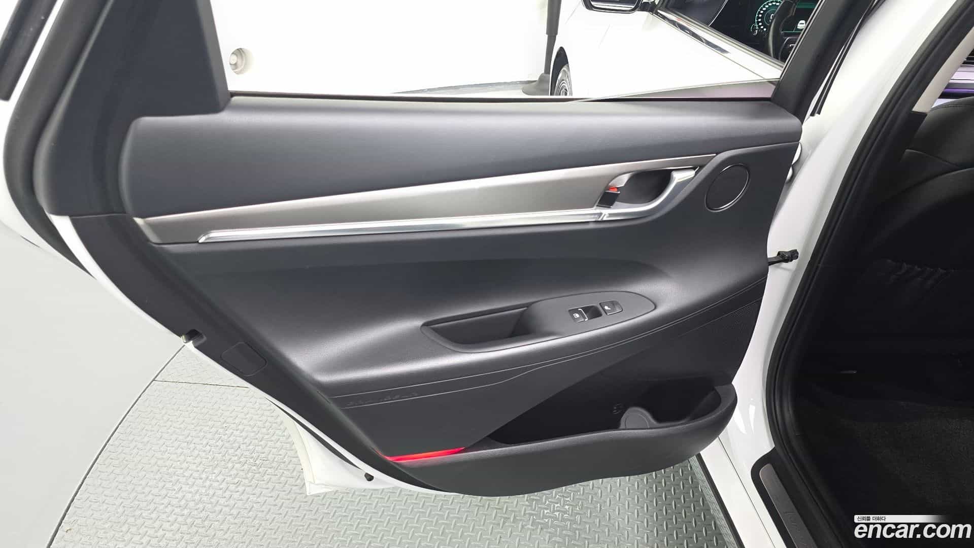 Grandeur Hyundai 2019.11-INNER-035