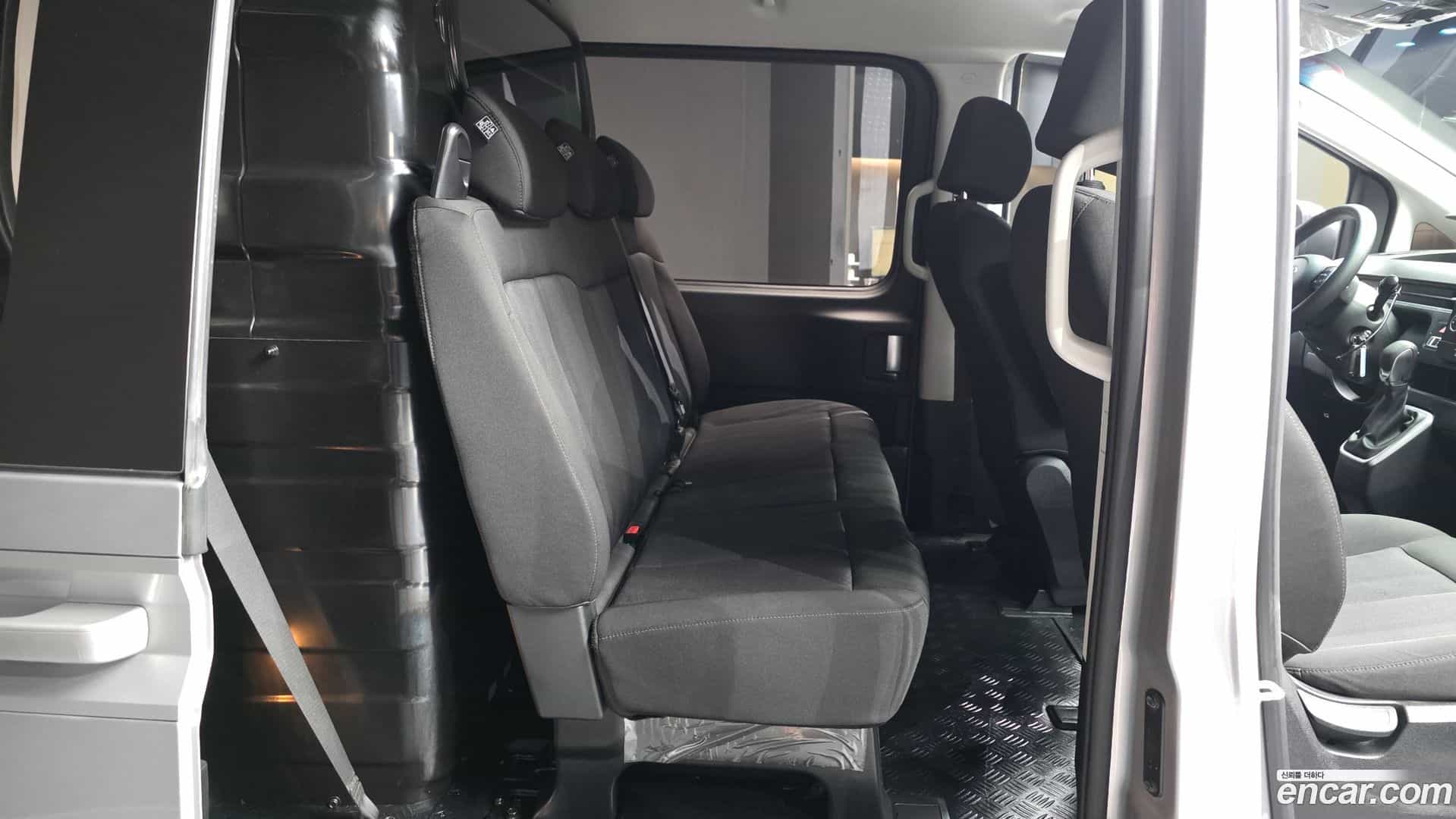 Staria Hyundai 2022.9-OPTION-016