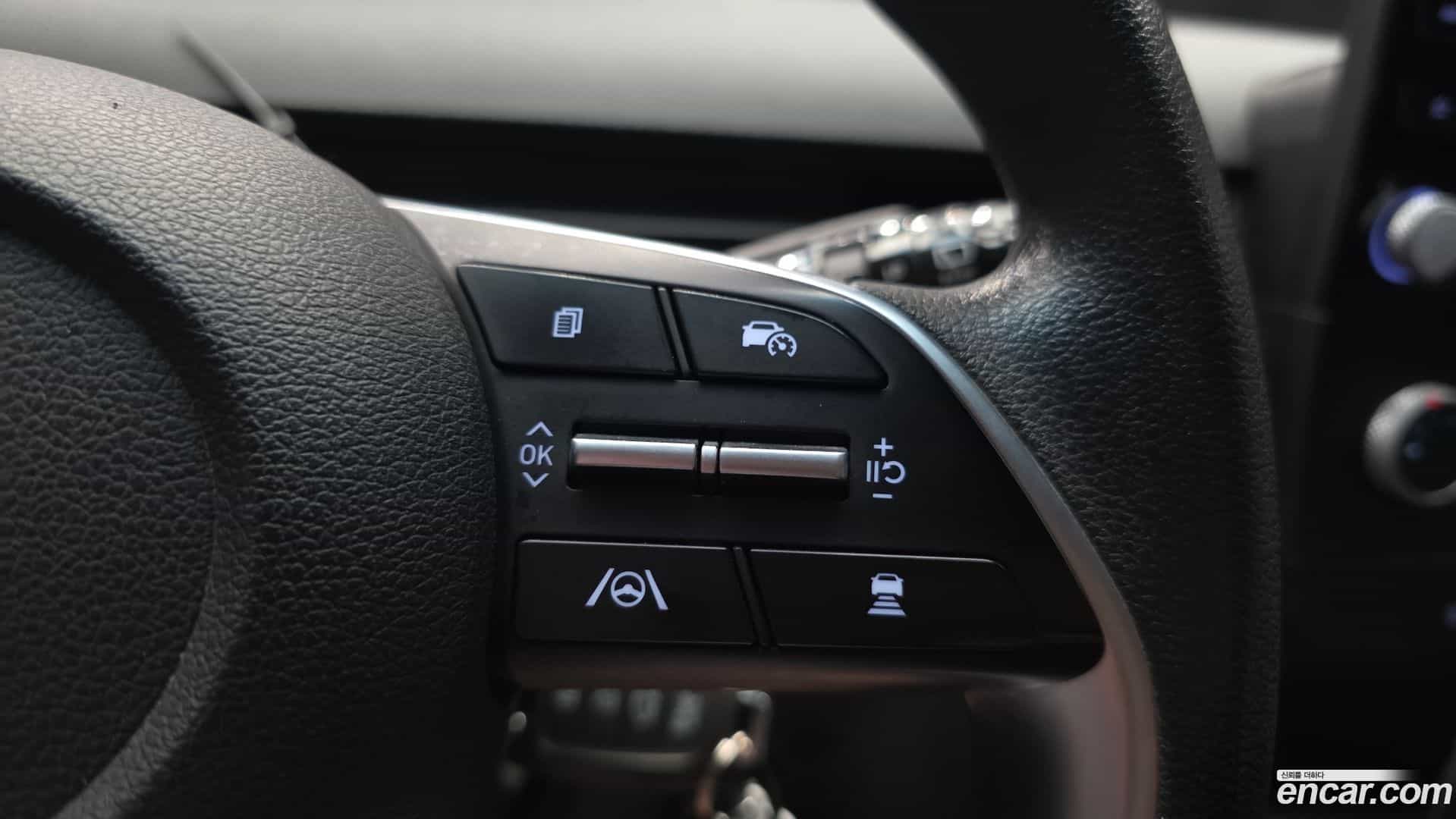 Staria Hyundai 2022.9-OPTION-021