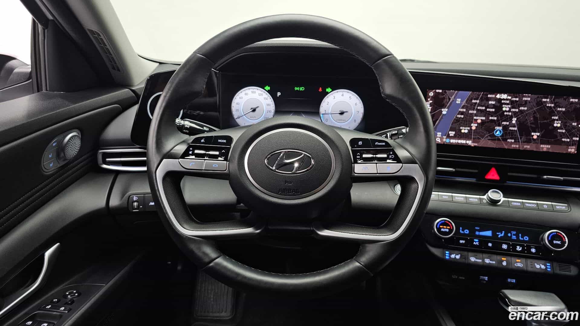 AVANTE Hyundai 2022.3-OPTION-016