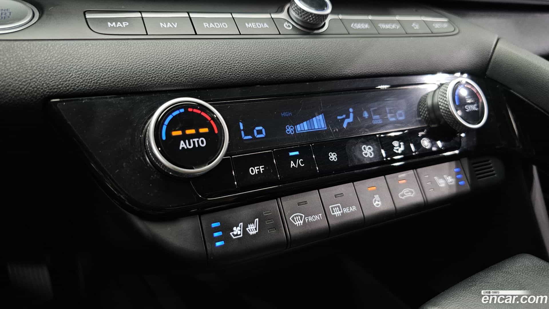 AVANTE Hyundai 2022.3-OPTION-022