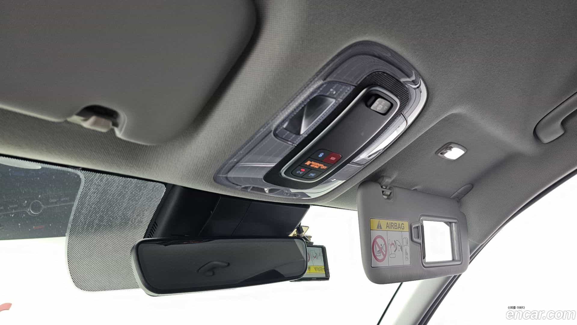 AVANTE Hyundai 2022.3-OPTION-043