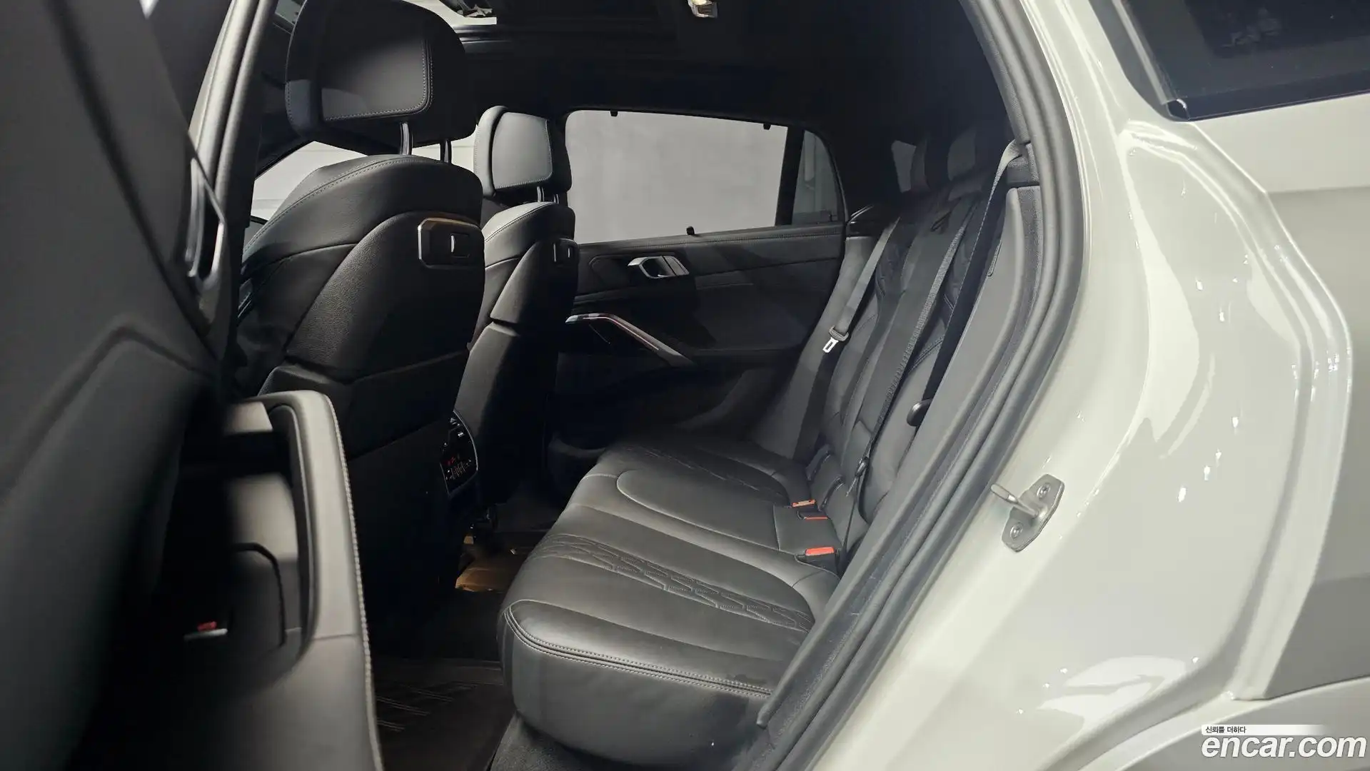 X6 BMW 2023.10-OPTION-016
