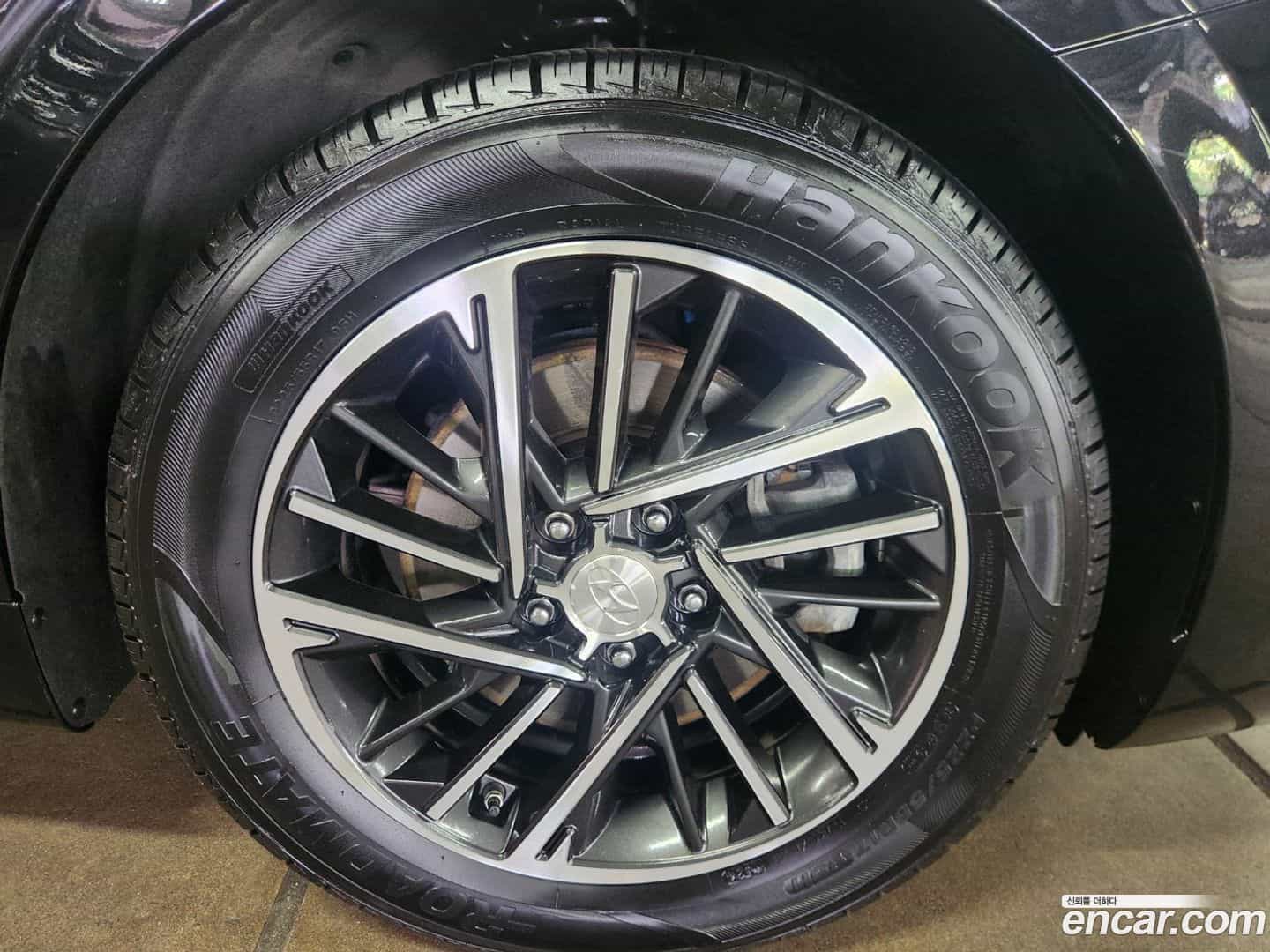 Grandeur Hyundai 2021.6-OPTION-024