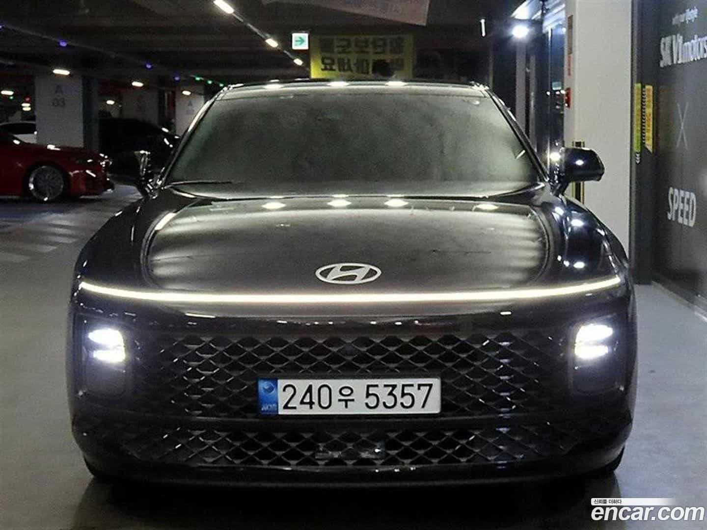 Grandeur Hyundai 2023.1-OUTER-002