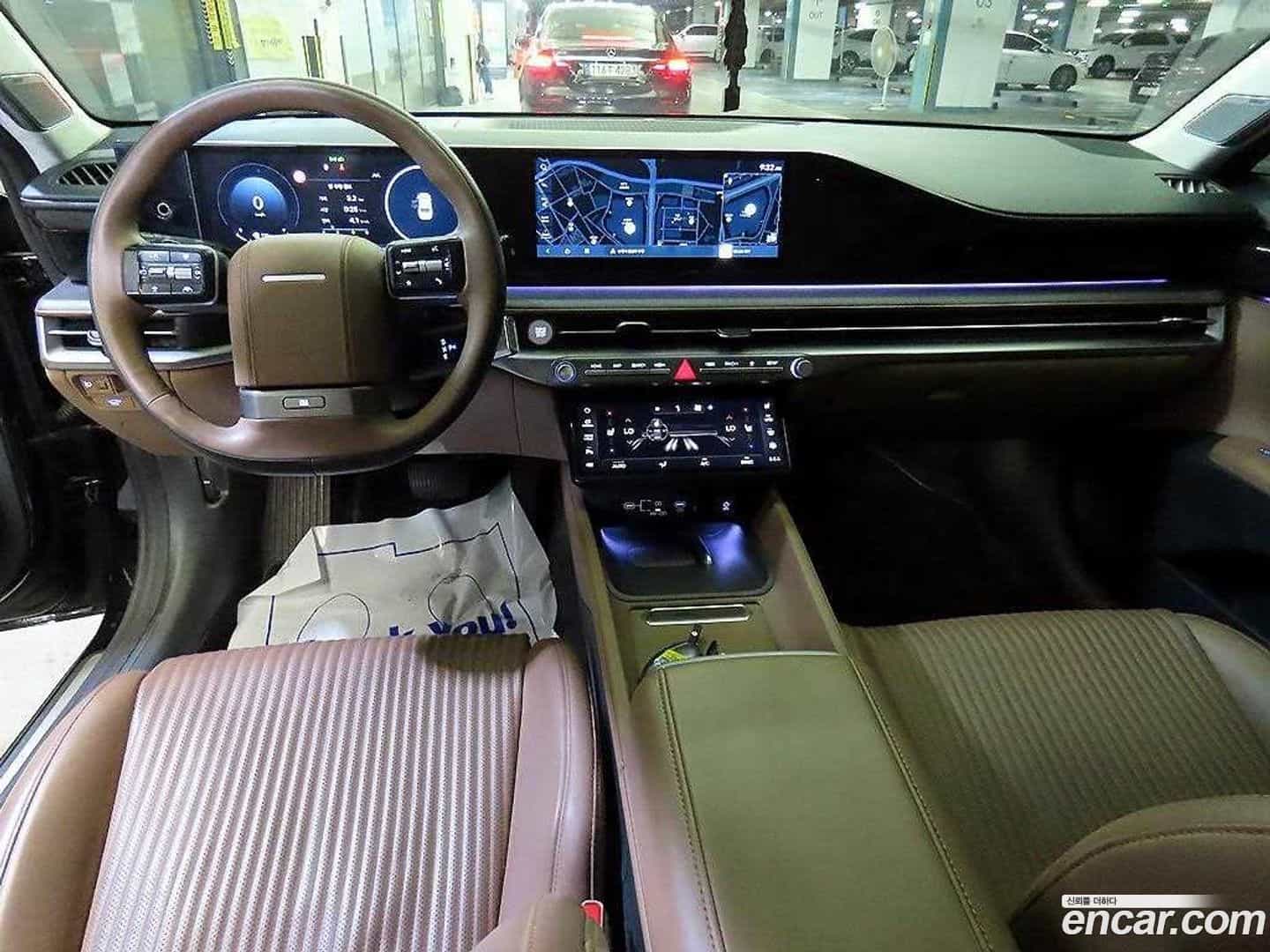 Grandeur Hyundai 2023.1-INNER-010