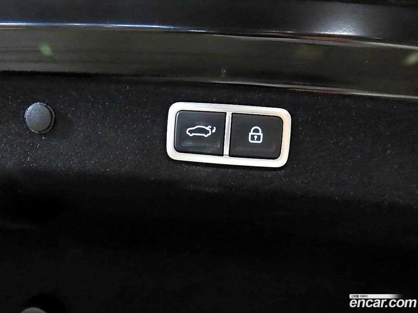 Grandeur Hyundai 2023.1-OPTION-020