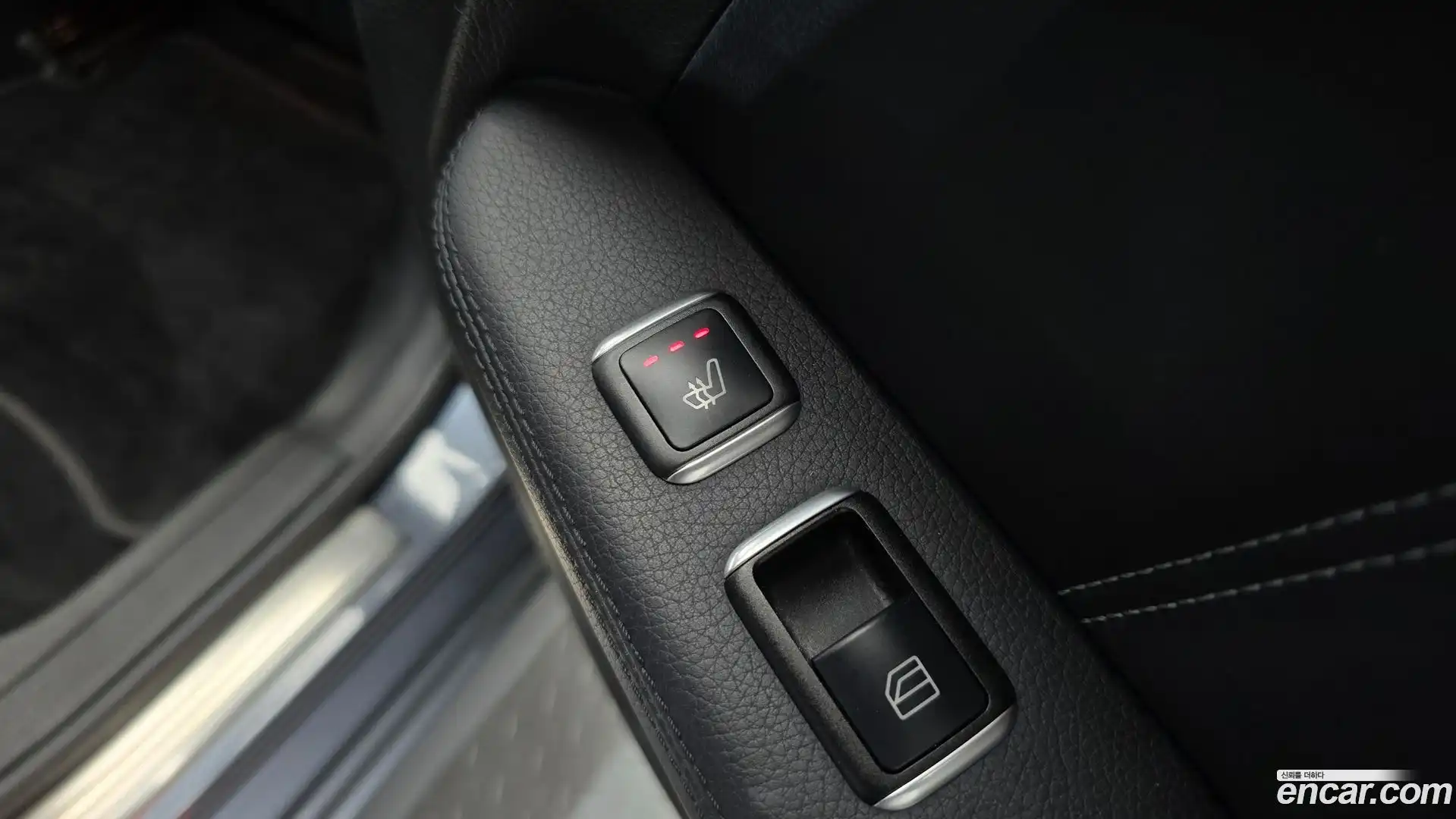 E-Class Mercedes-Benz 2015.10-OPTION-022