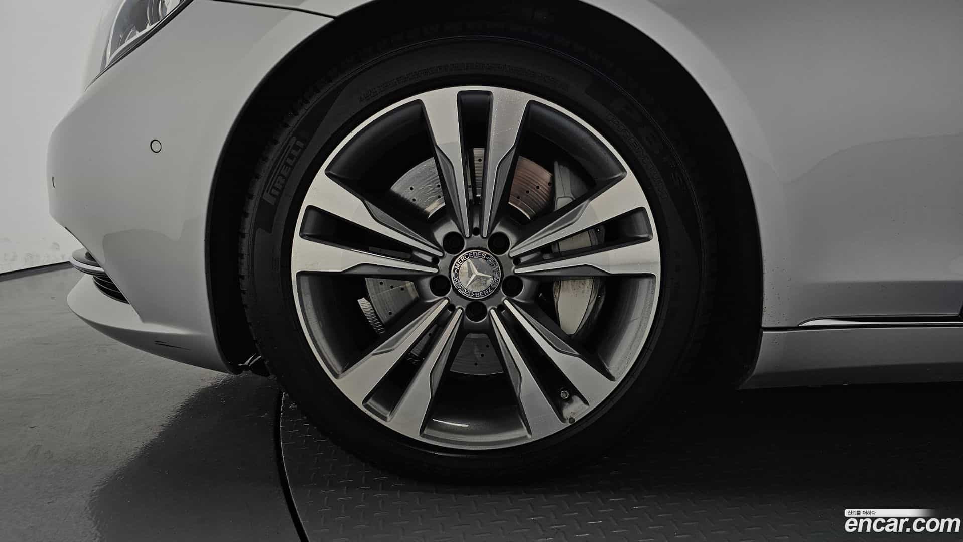 S-Class Mercedes-Benz 2014.9-OUTER-005