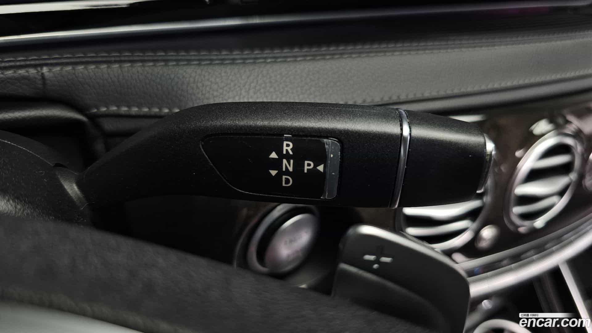 S-Class Mercedes-Benz 2014.9-INNER-009