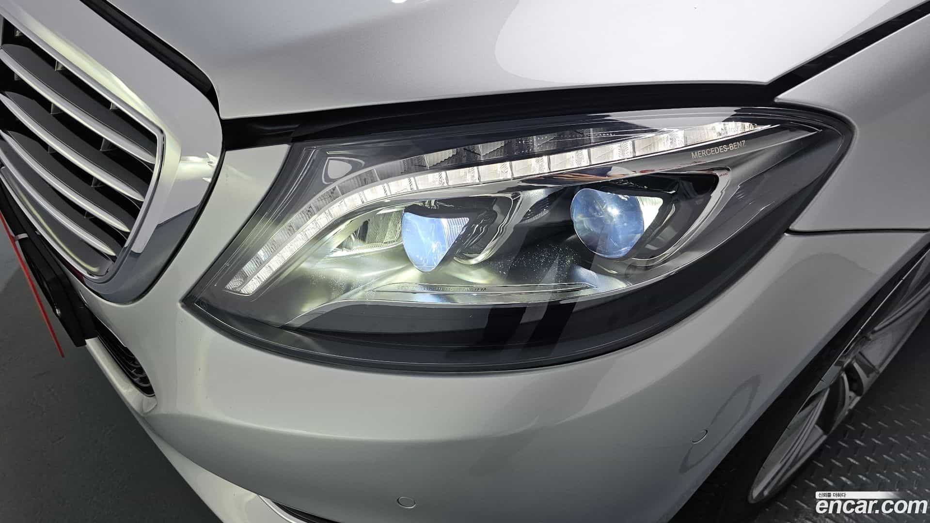 S-Class Mercedes-Benz 2014.9-OUTER-032