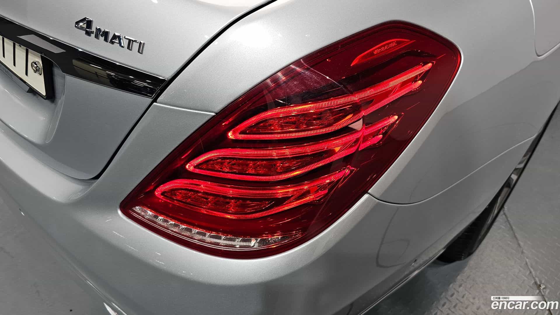 S-Class Mercedes-Benz 2014.9-OUTER-033