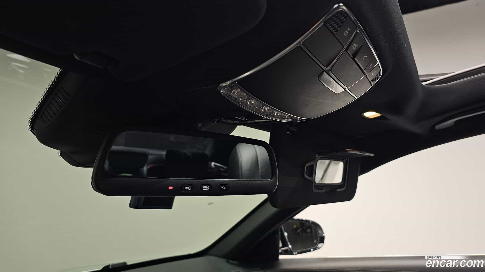 S-Class Mercedes-Benz 2014.9-OPTION-043