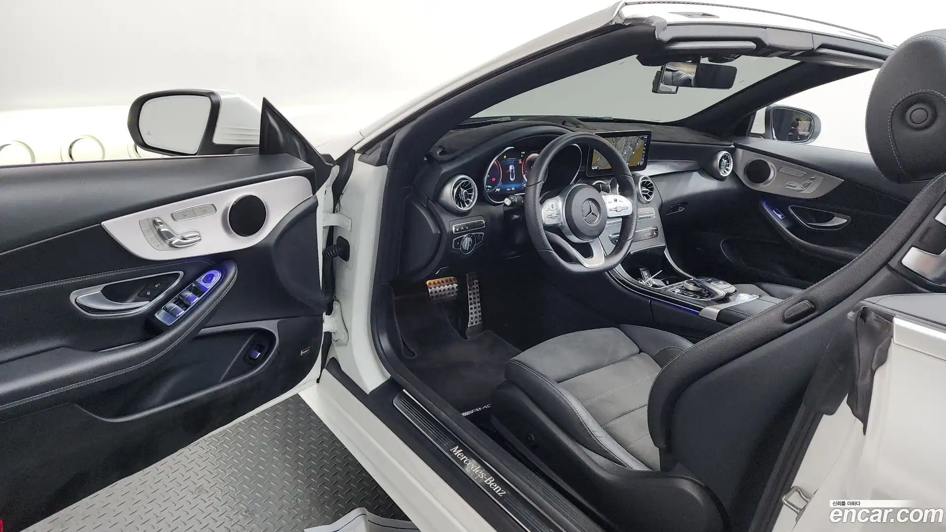 C-Class Mercedes-Benz 2021.4-INNER-010