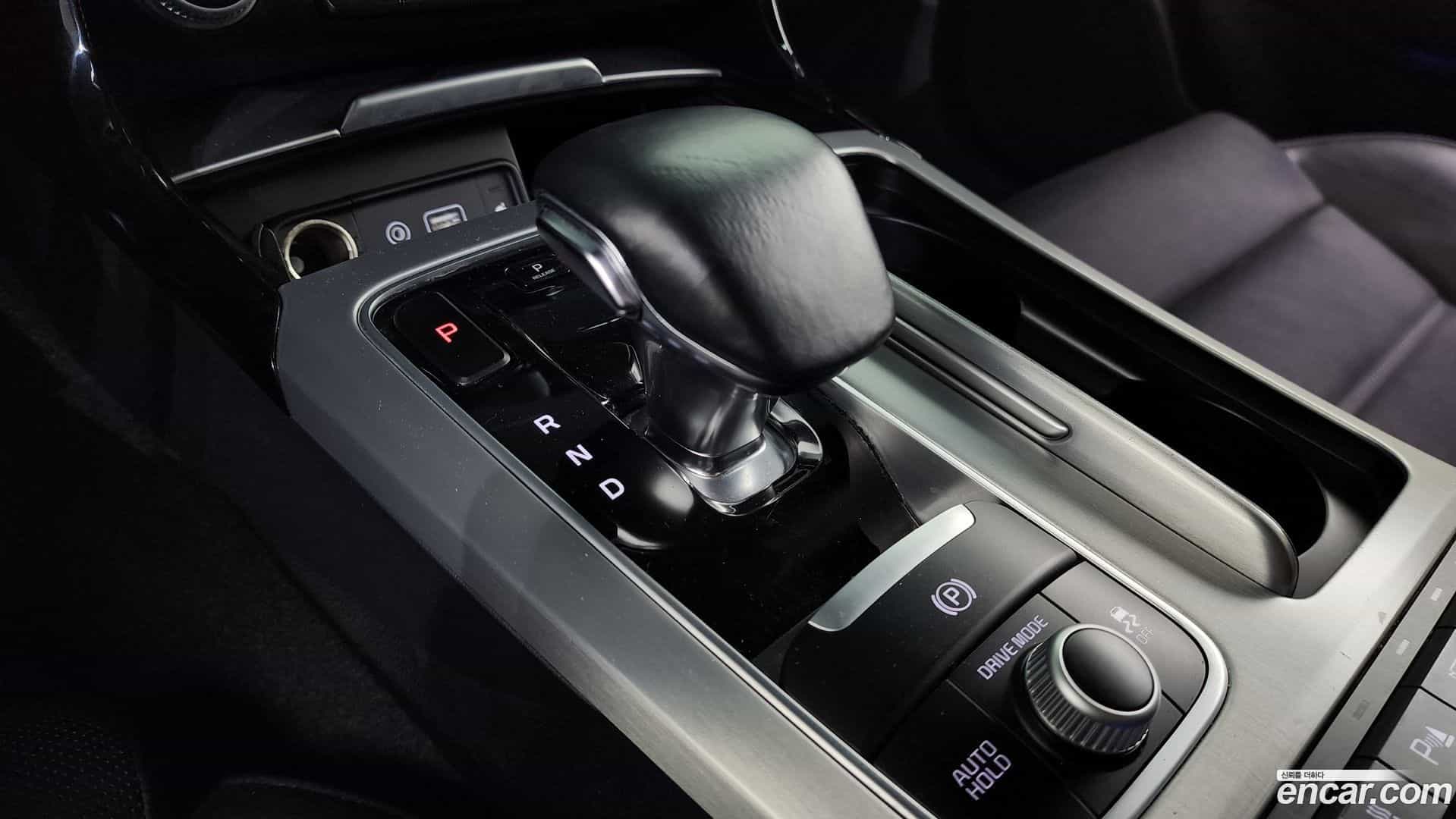 Stinger Kia 2018.6-INNER-009