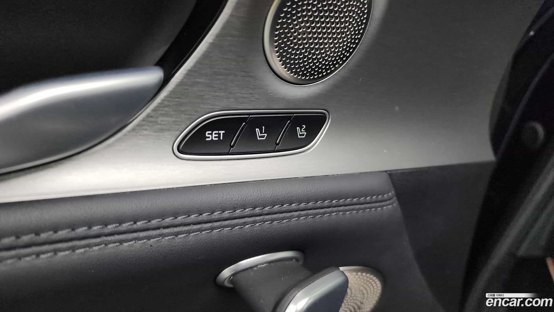Stinger Kia 2018.6-OPTION-043