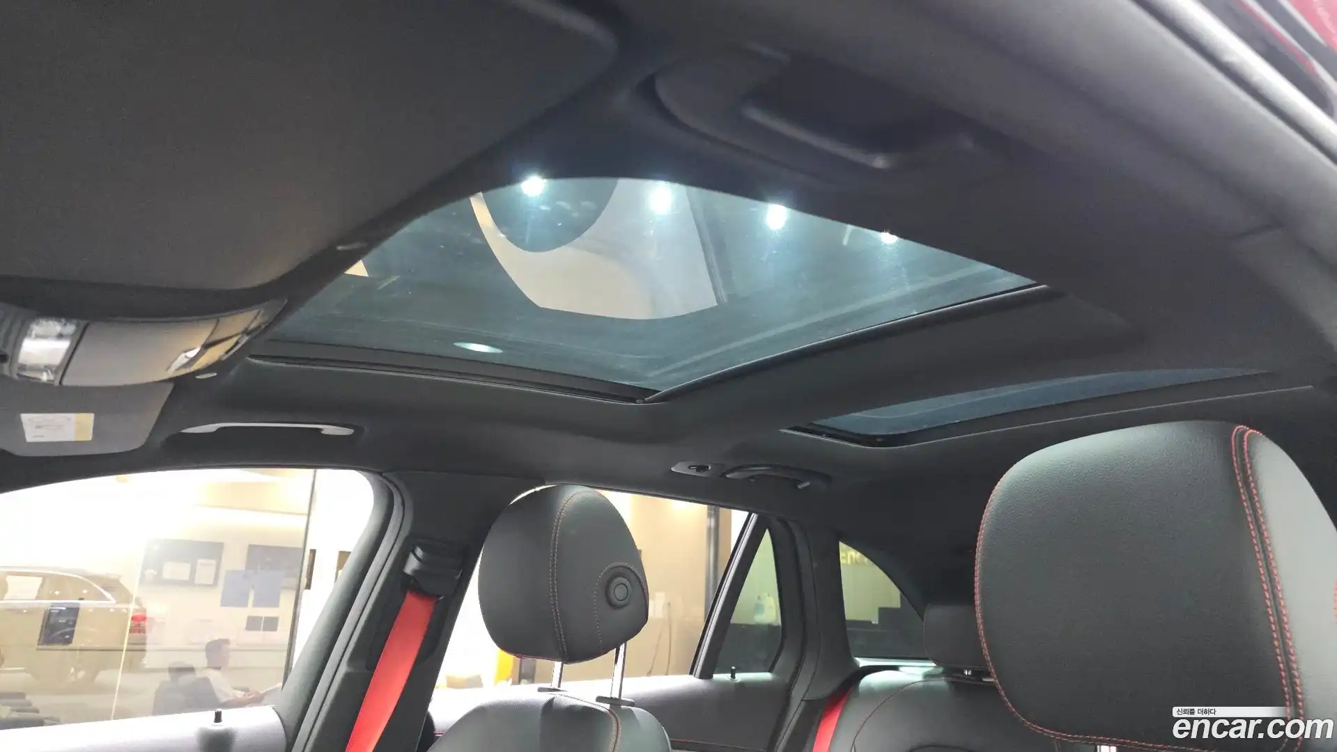 GLC-Class Mercedes-Benz 2022.5-OPTION-023