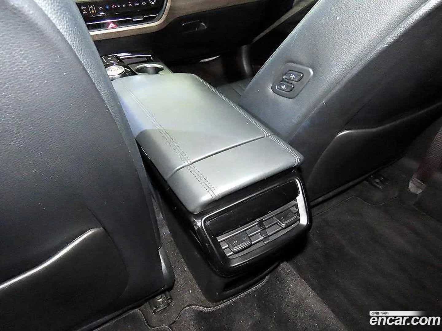 K8 Kia 2023.2-OPTION-019