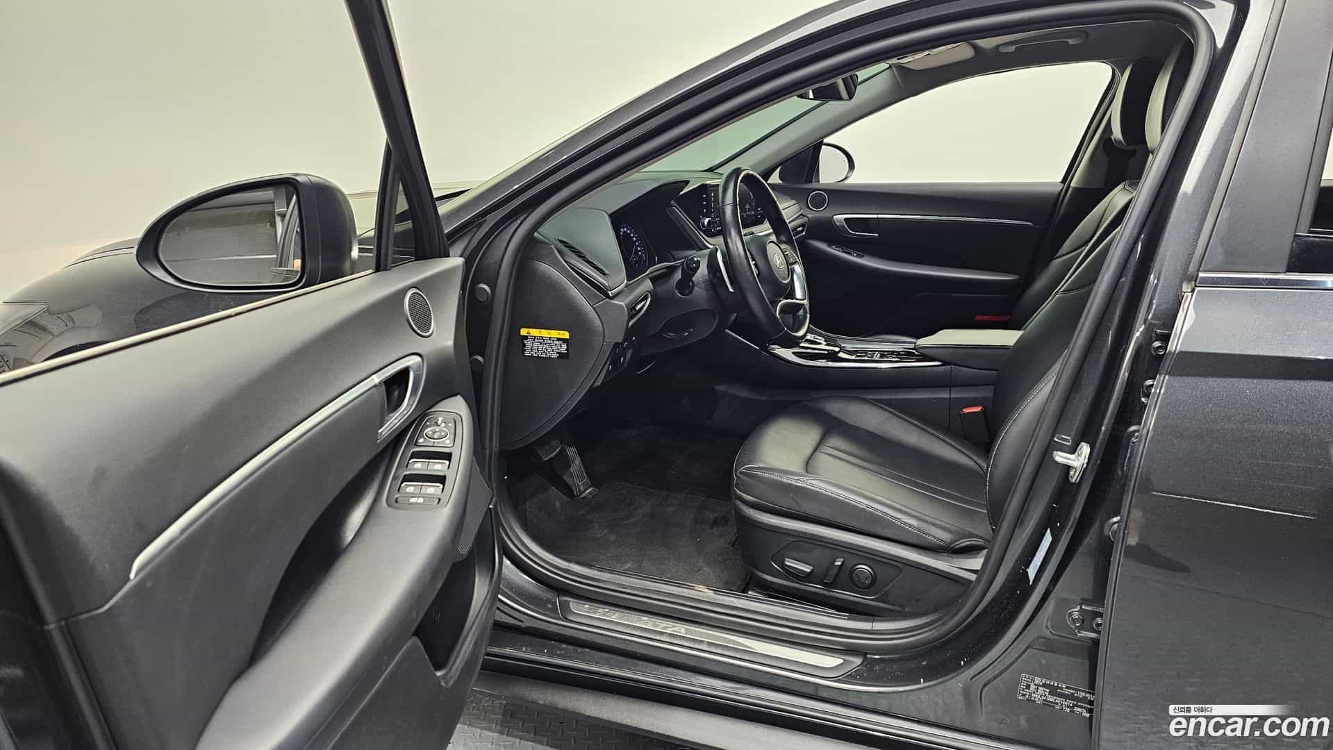 Sonata Hyundai 2019.5-INNER-010