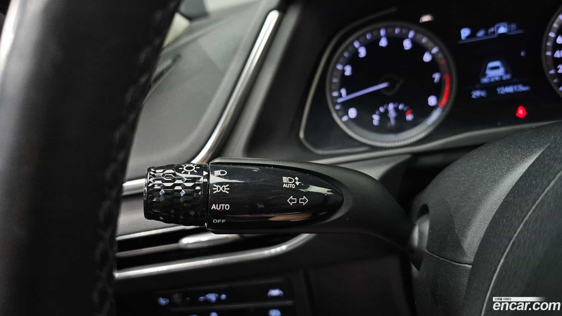 Sonata Hyundai 2019.5-OPTION-022