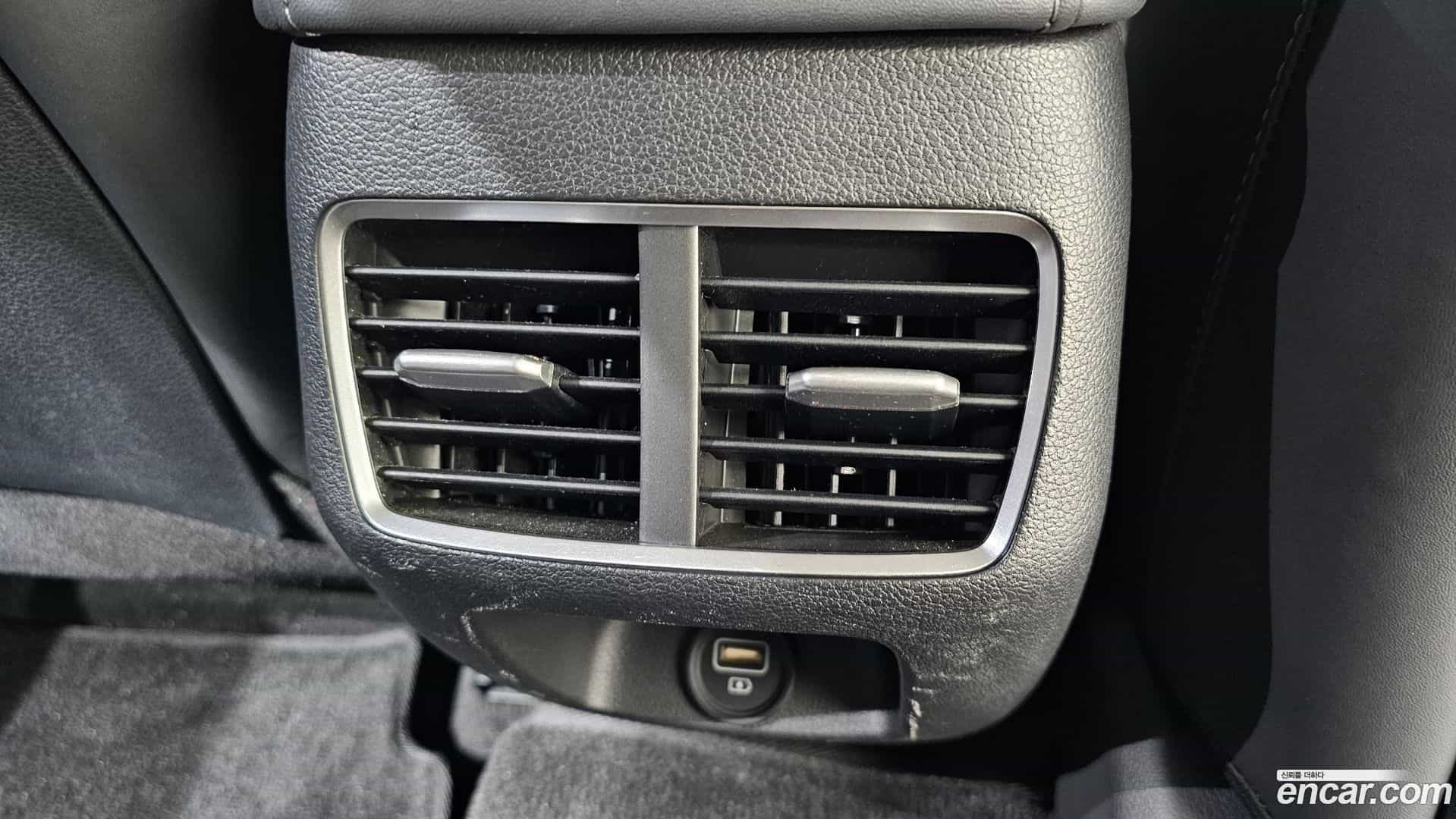 Sonata Hyundai 2019.5-OPTION-023